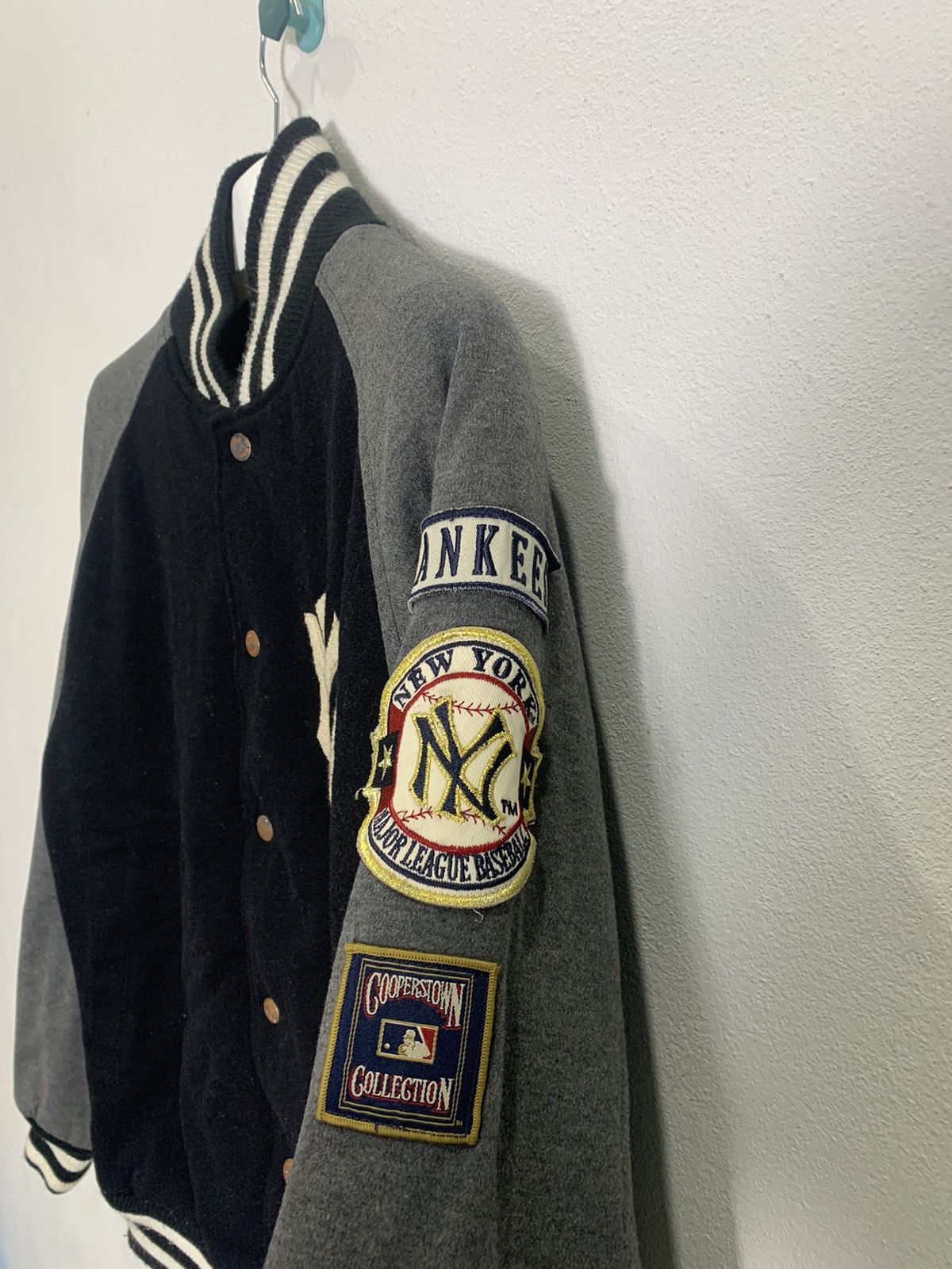Vintage Vintage 90’s New York Yankees Varsity Jacket Size US M / EU 48-50 / 2 - 8 Thumbnail