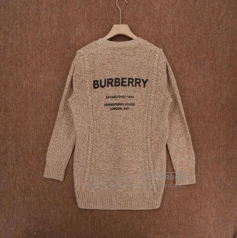 Burberry Burberry Camel Logo Long Sleeve Cardigan. Size XS / US 0-2 / IT 36-38 - 2 Thumbnail
