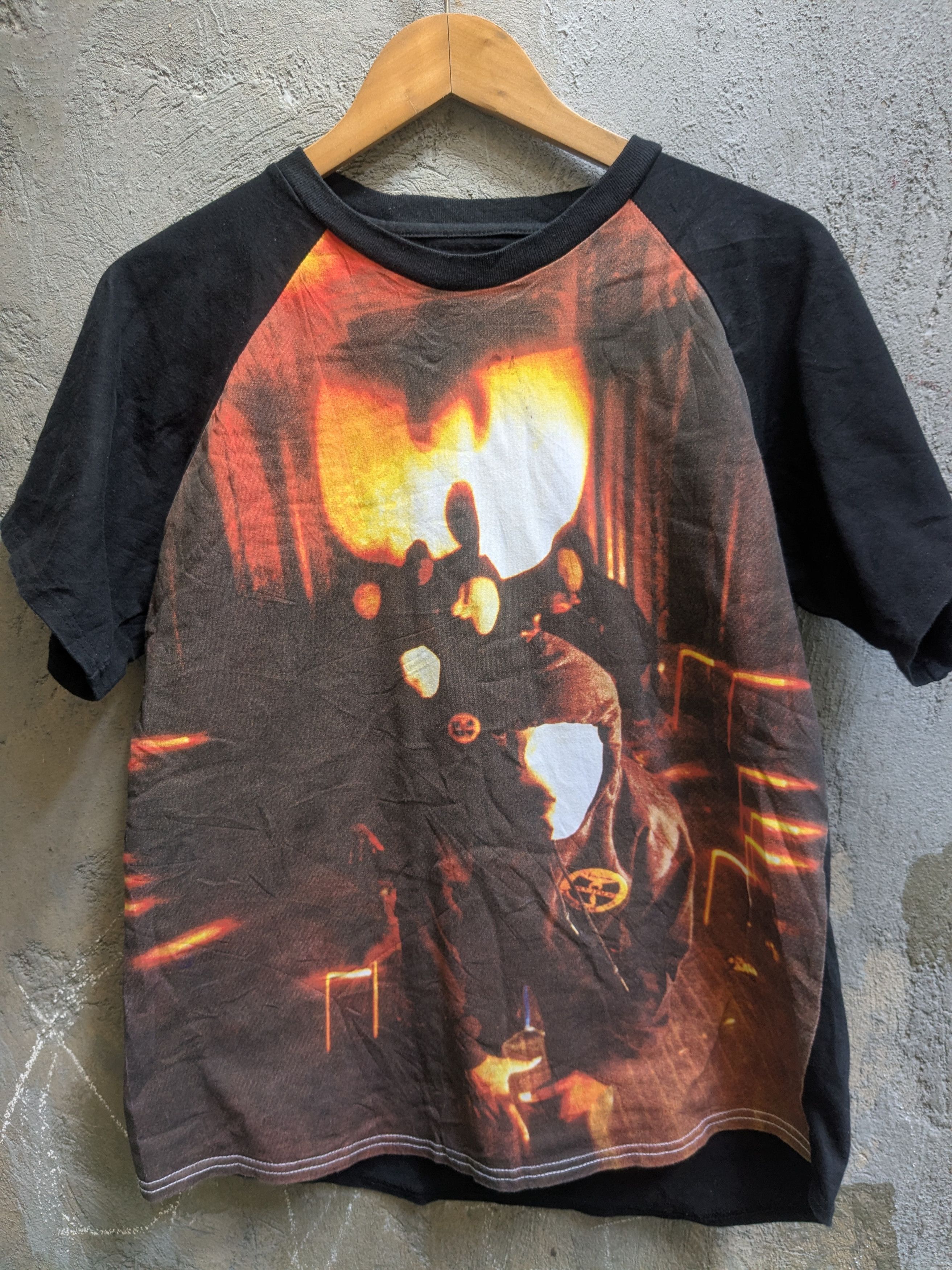 Wu-Tang Clan Wu Tang clan applebum protect Ya neck og edition Size US M / EU 48-50 / 2 - 1 Thumbnail
