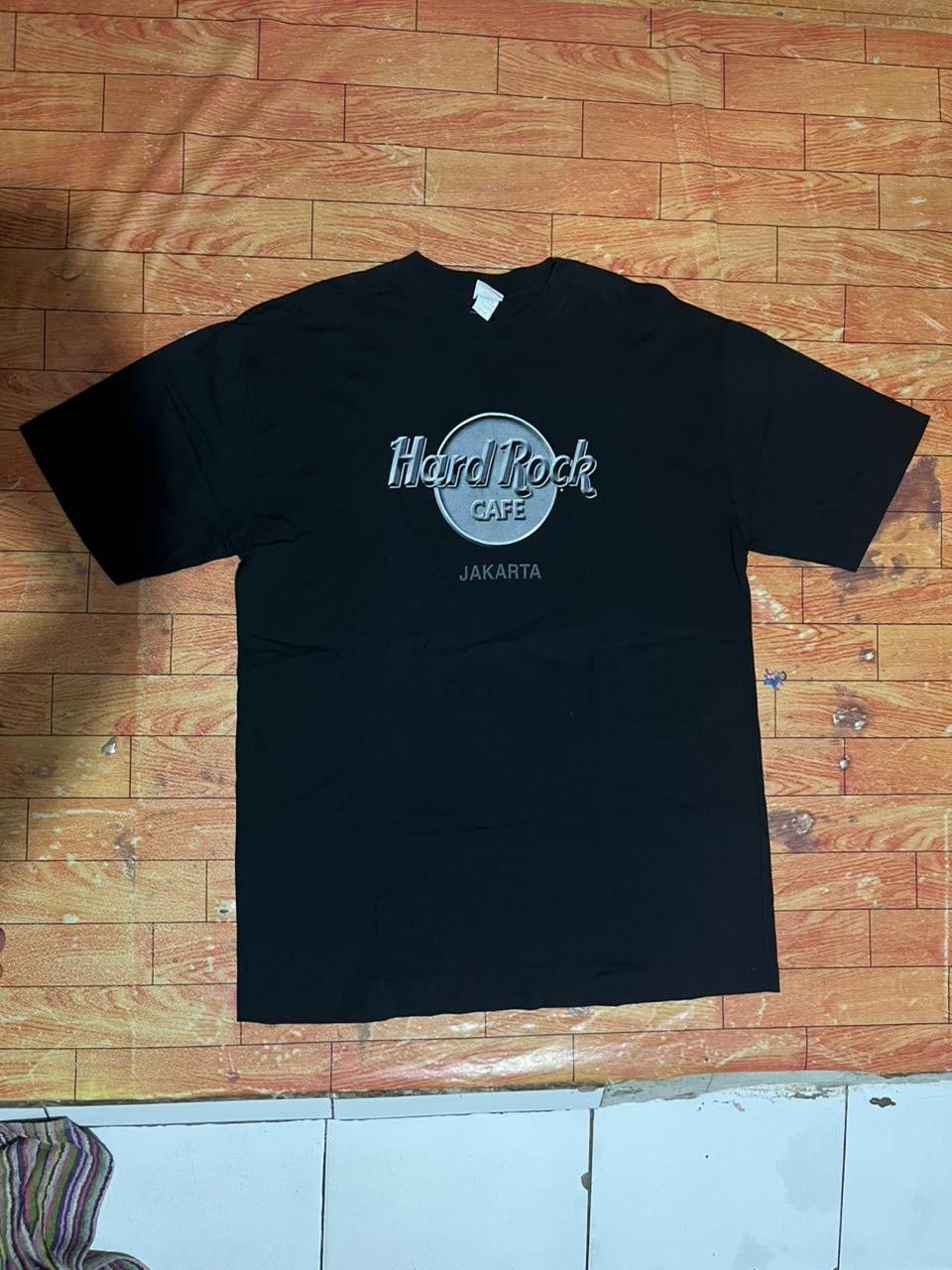 Hard Rock Cafe Vintage 2000s Hard Rock Jakarta Size US XL / EU 56 / 4 - 1 Thumbnail