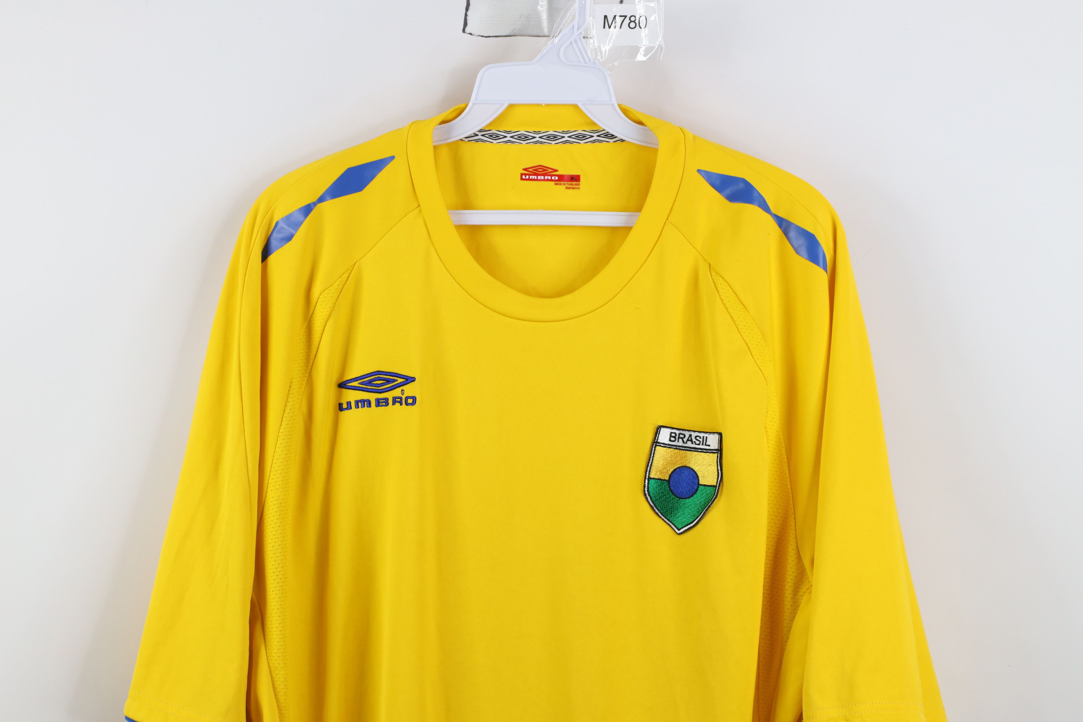 Umbro Vintage Umbro World Cup Training Brasil Soccer Jersey Size US XL / EU 56 / 4 - 2 Thumbnail
