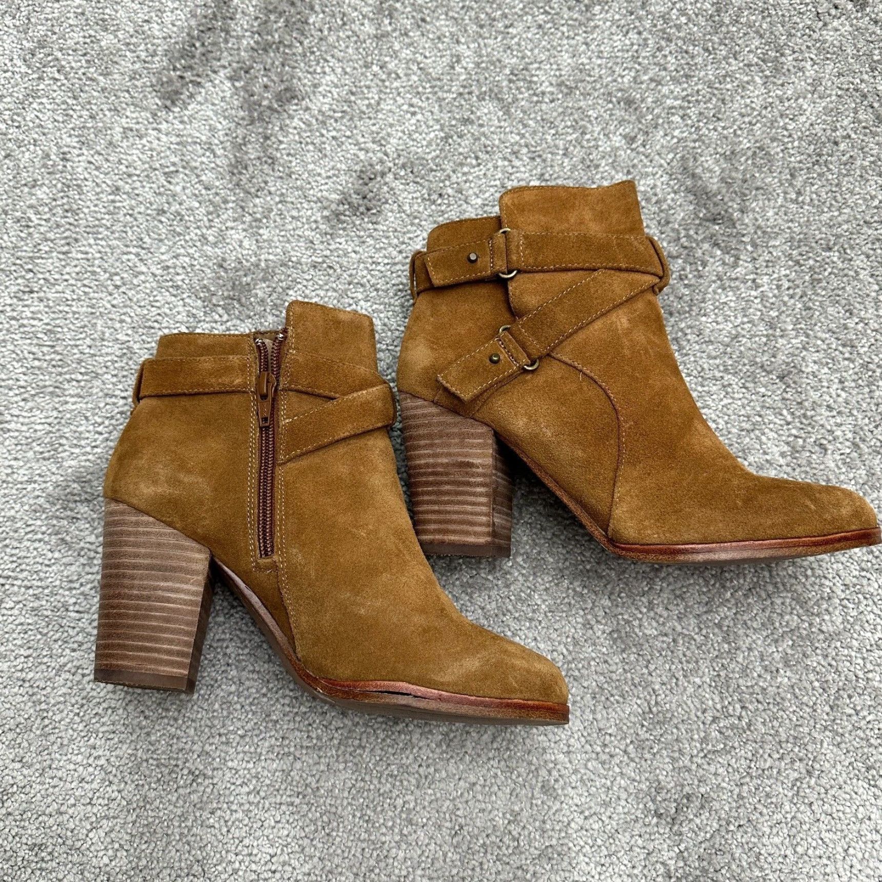Vintage Gianni Bini Davis Suede Leather Ankle Boots Womens 7.5M Brown Cuban Wood Heels Size US 8 / IT 38 - 5 Thumbnail