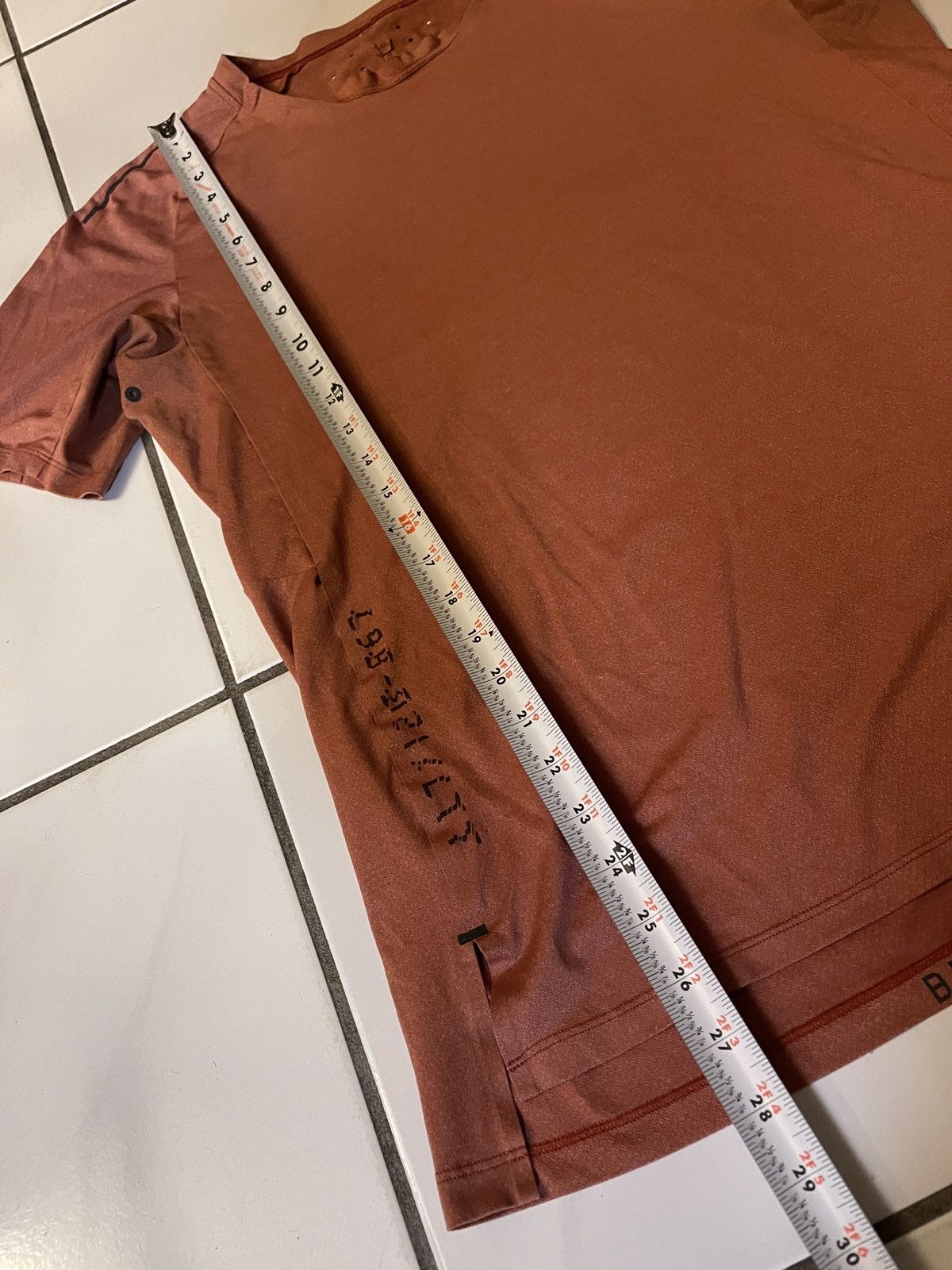 Lululemon LULULEMON Men's Orange Textured Training Shirt Men's Large Size US L / EU 52-54 / 3 - 6 Thumbnail