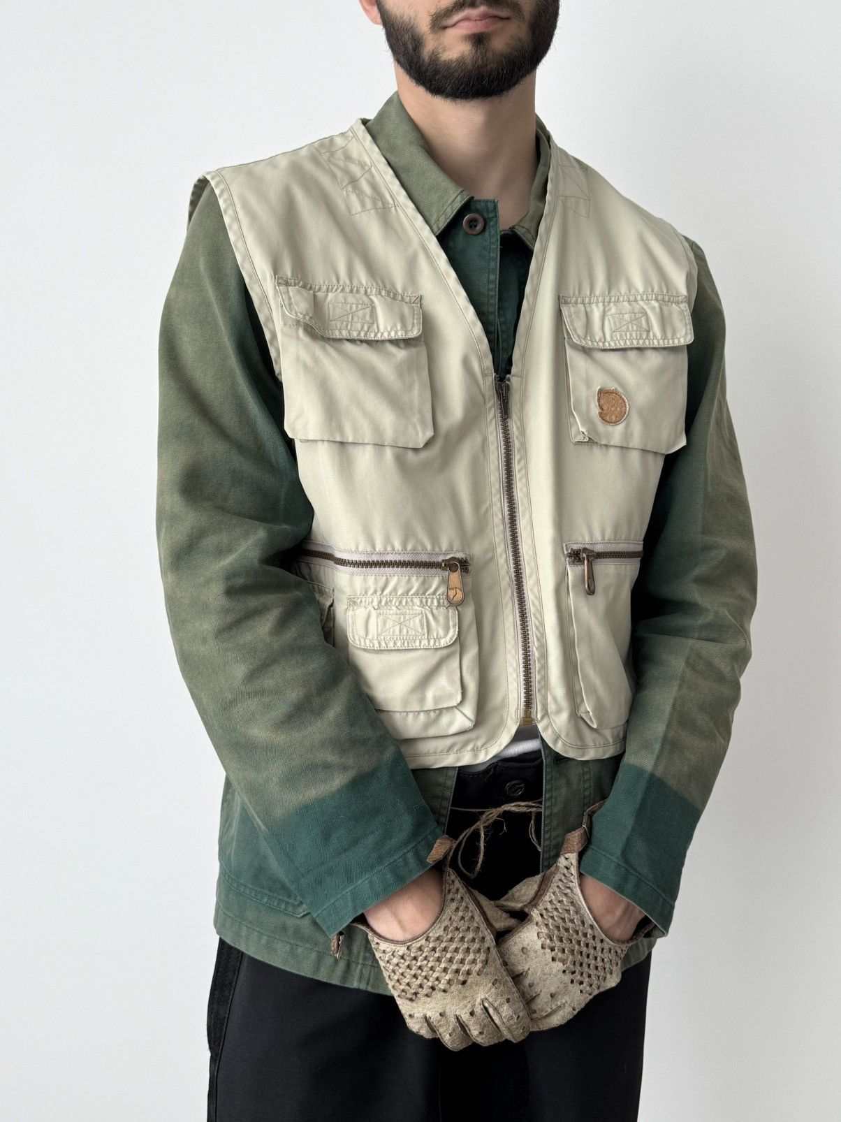 Fjallraven Vintage 90s Fjallräven Hunting Cotton Vest Size US M / EU 48-50 / 2 - 1 Thumbnail