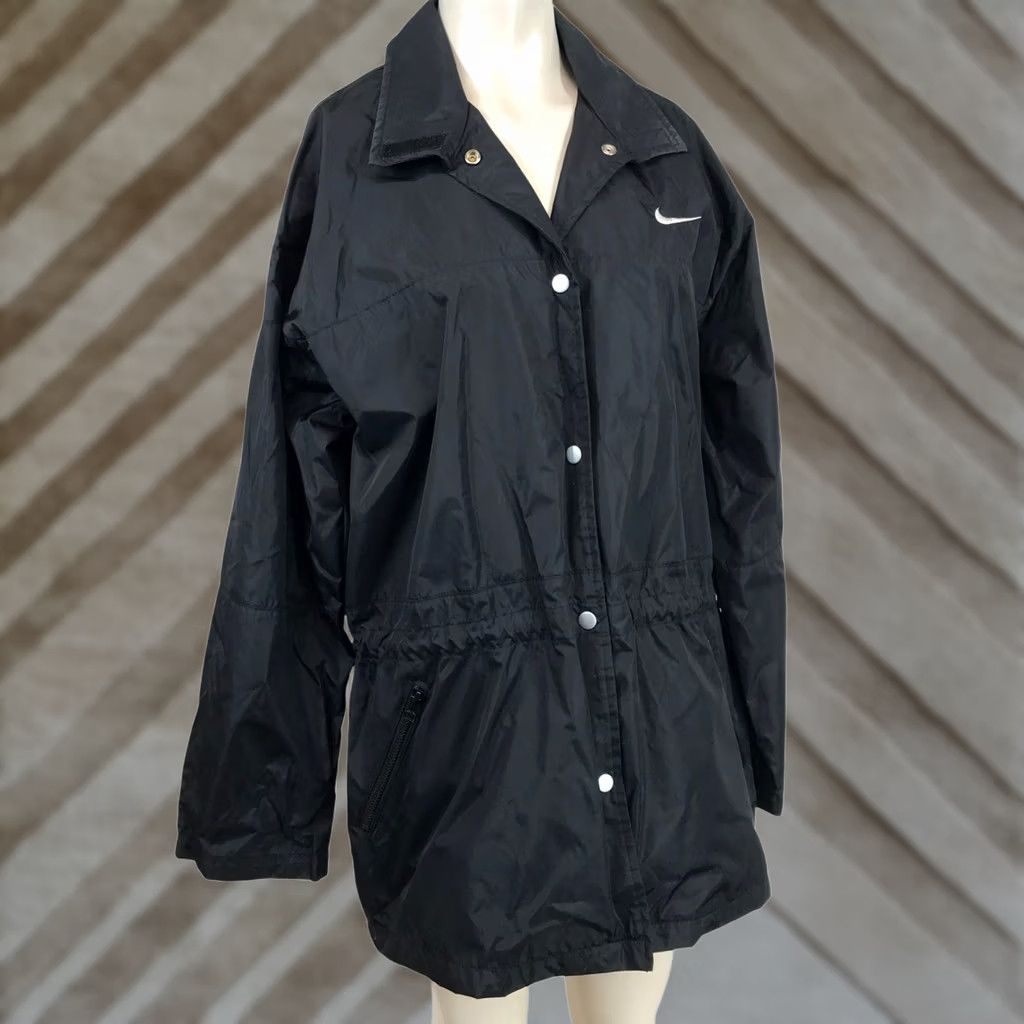 Nike VINTAGE NIKE ~ LARGE WOMENS JACKET ~ NYLON DUSTER ~ 12-14 Size L / US 10 / IT 46 - 1 Thumbnail