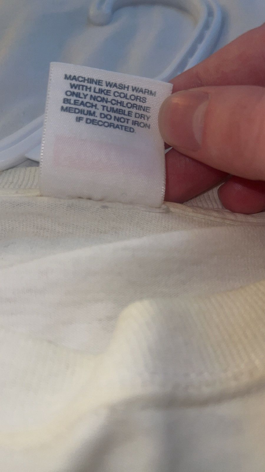Supreme SS14 Supreme ‘Fuck The World’ Long sleeve White Size US L / EU 52-54 / 3 - 5 Thumbnail