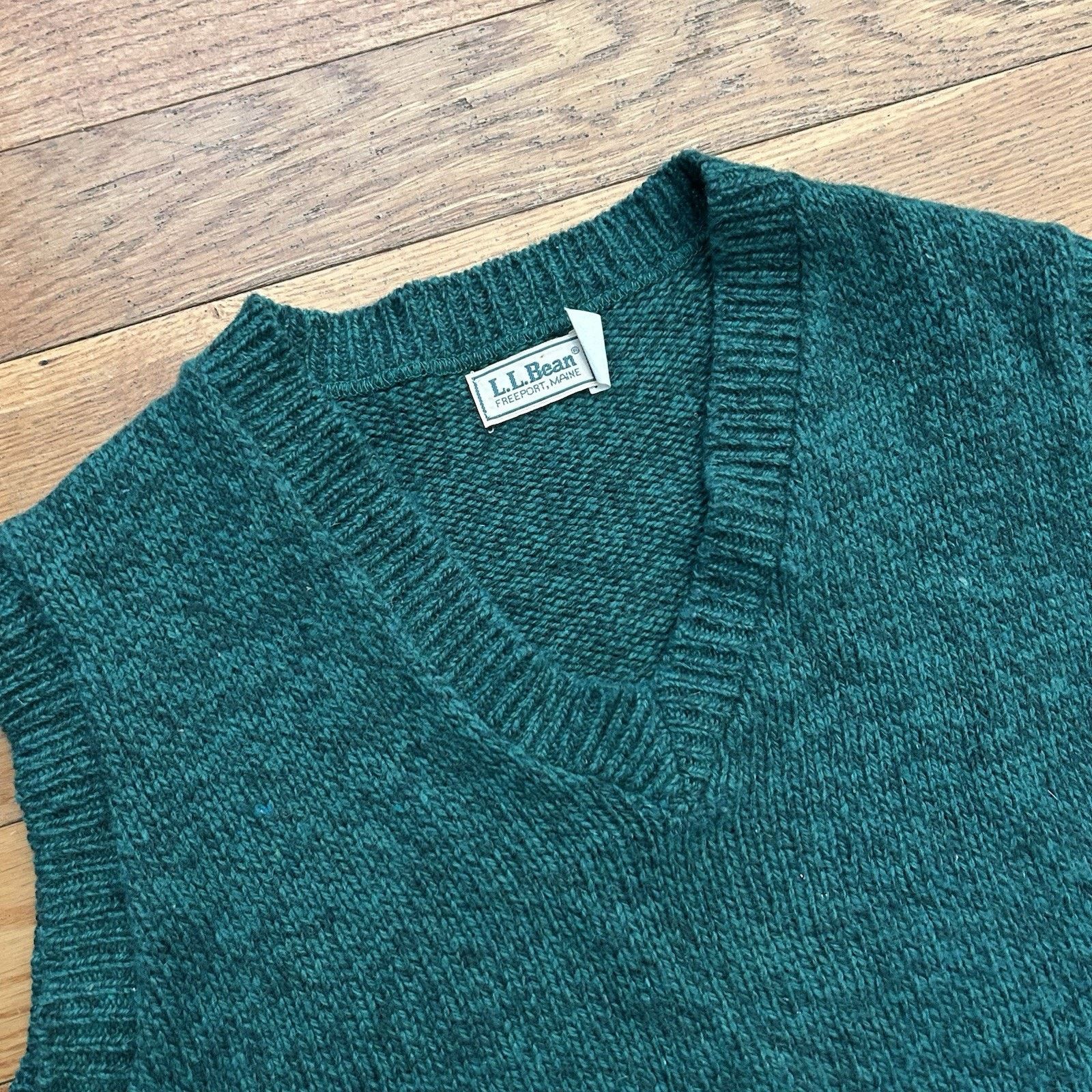 L.L. Bean Vintage 80s Ll Bean Wool Heavy Knit Green Sweater Vest Large Size US L / EU 52-54 / 3 - 2 Thumbnail