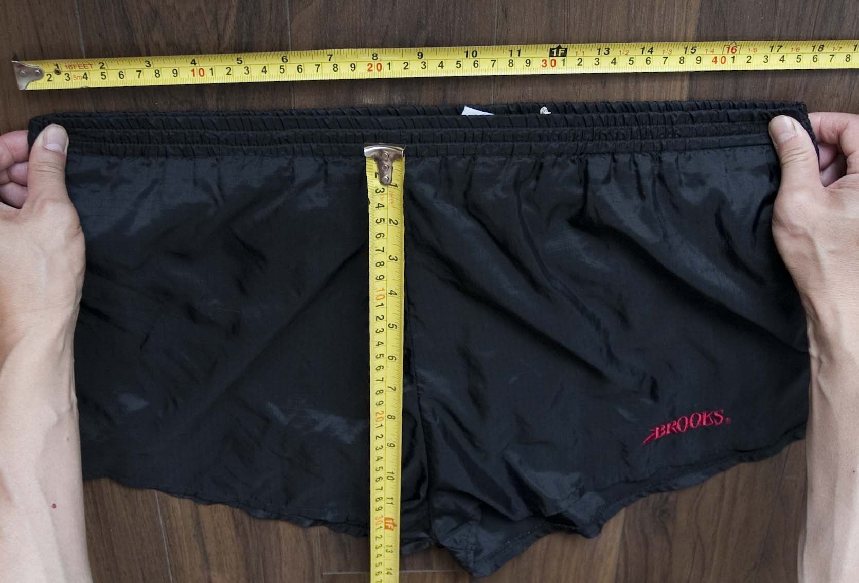 Brooks Brooks Shorts Running Jogging Size L/35 Black Size US 35 - 4 Thumbnail