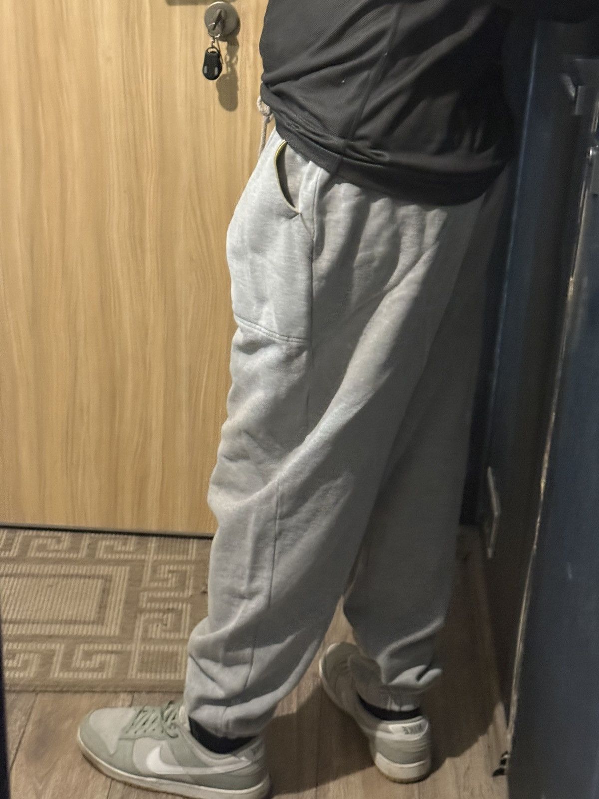 Yves Saint Laurent L size YSL Joggers Cotton YSL Sweatpants Grey YSL Pants Size US 36 / EU 52 - 19 Thumbnail