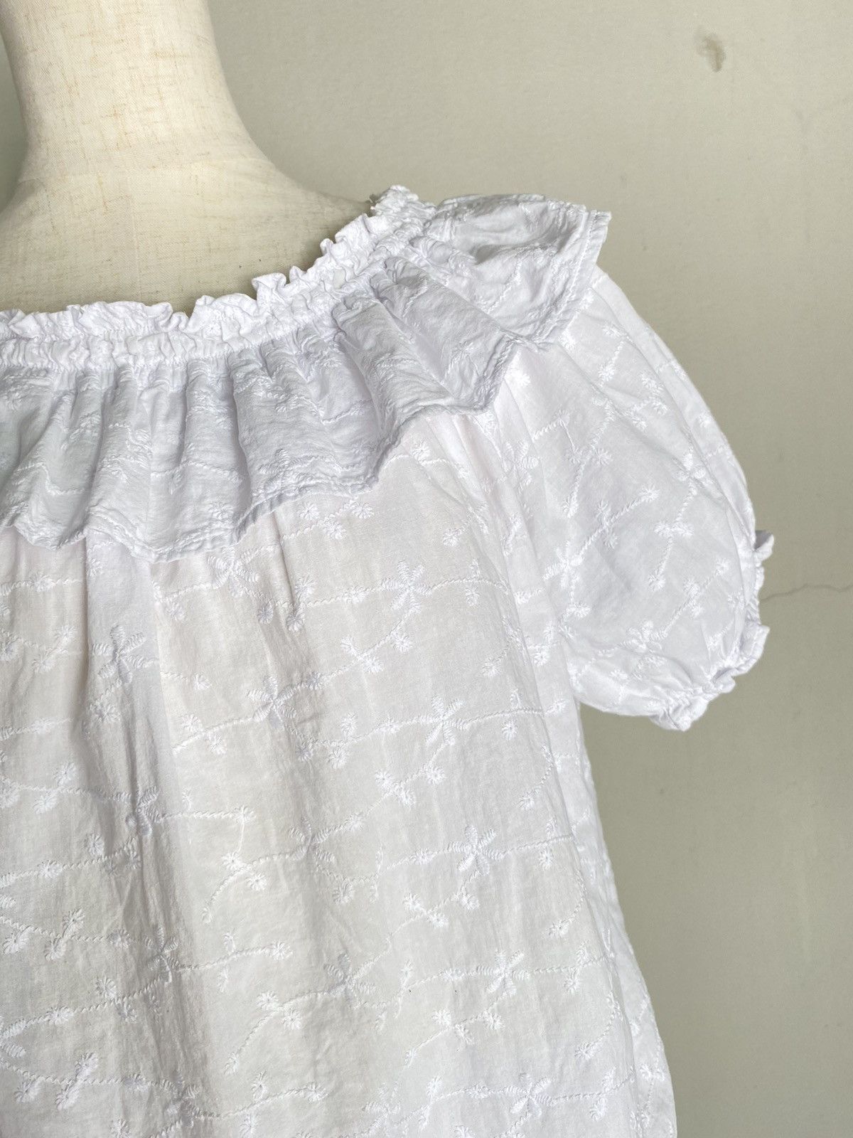Nina Ricci Ricca ricca White Embroidered Puff Sleeve Blouse Size M / US 6-8 / IT 42-44 - 13 Thumbnail