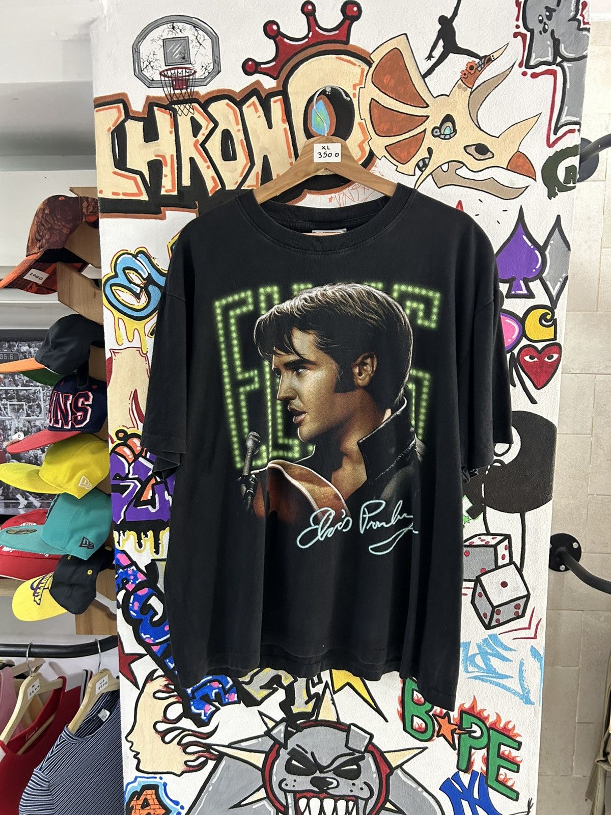 Vintage 90s Thai Elvis boot Tee Size US XL / EU 56 / 4 - 1 Thumbnail