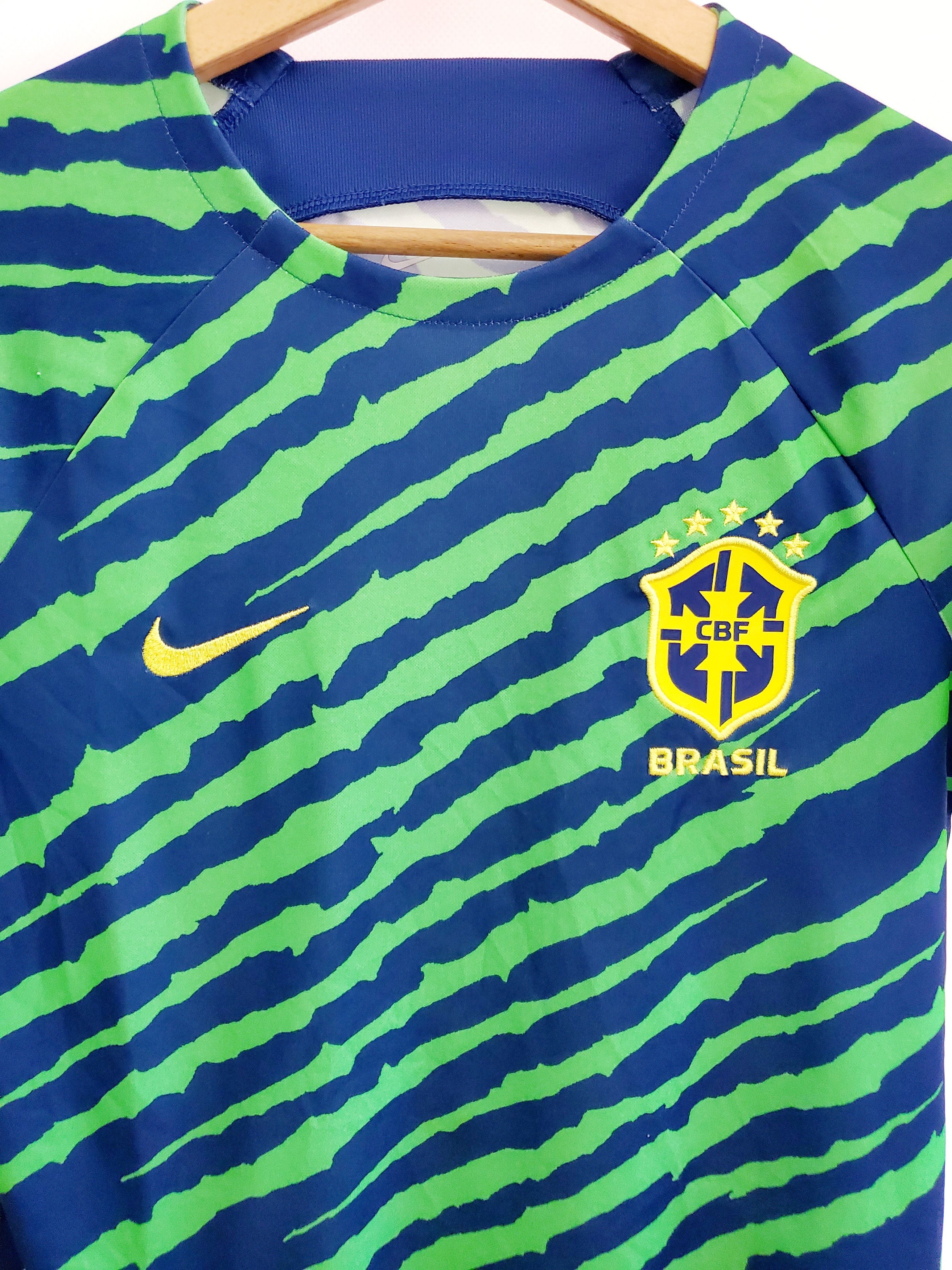 Nike 2022-2023 Brazil Dri-Fit Pre-Match Shirt size Xl (Kids) Size US XS / EU 42 / 0 - 2 Thumbnail