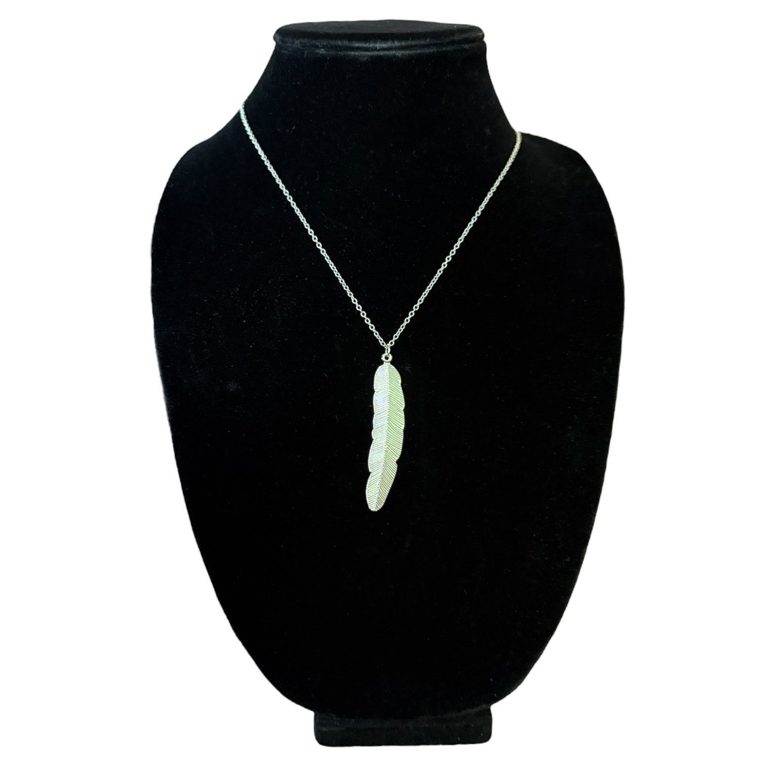 Other Silver Feather Pendant Boho Long Chain Necklace Size ONE SIZE - 1 Thumbnail