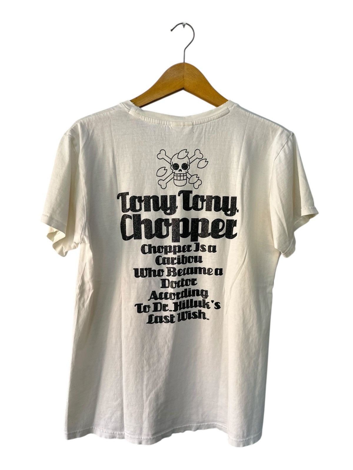 One Piece TONY TONY CHOPPER THE BEST DOCTOR IN ANIME ONE PIECE TEE Size US M / EU 48-50 / 2 - 3 Thumbnail