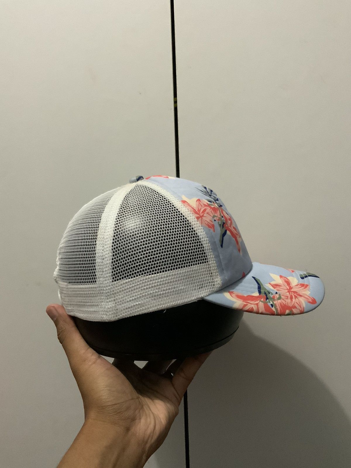 Hat Club Flower Art Trucker Hat Size ONE SIZE - 4 Thumbnail