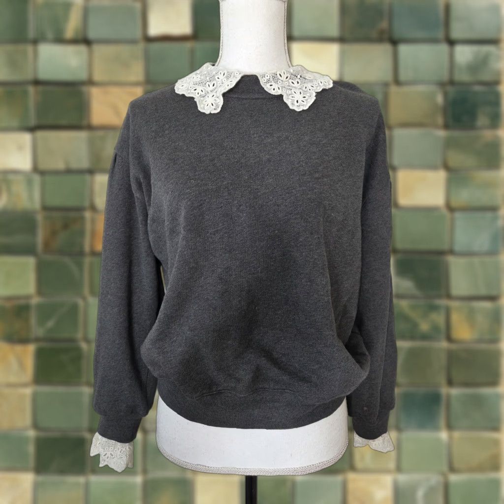 J.Crew J.CREW Lace Collared Sweatshirt Dark Gray XS Sweatshirt Womens Pullover Collared Lace 90s? Size XS / US 0-2 / IT 36-38 - 1 Thumbnail