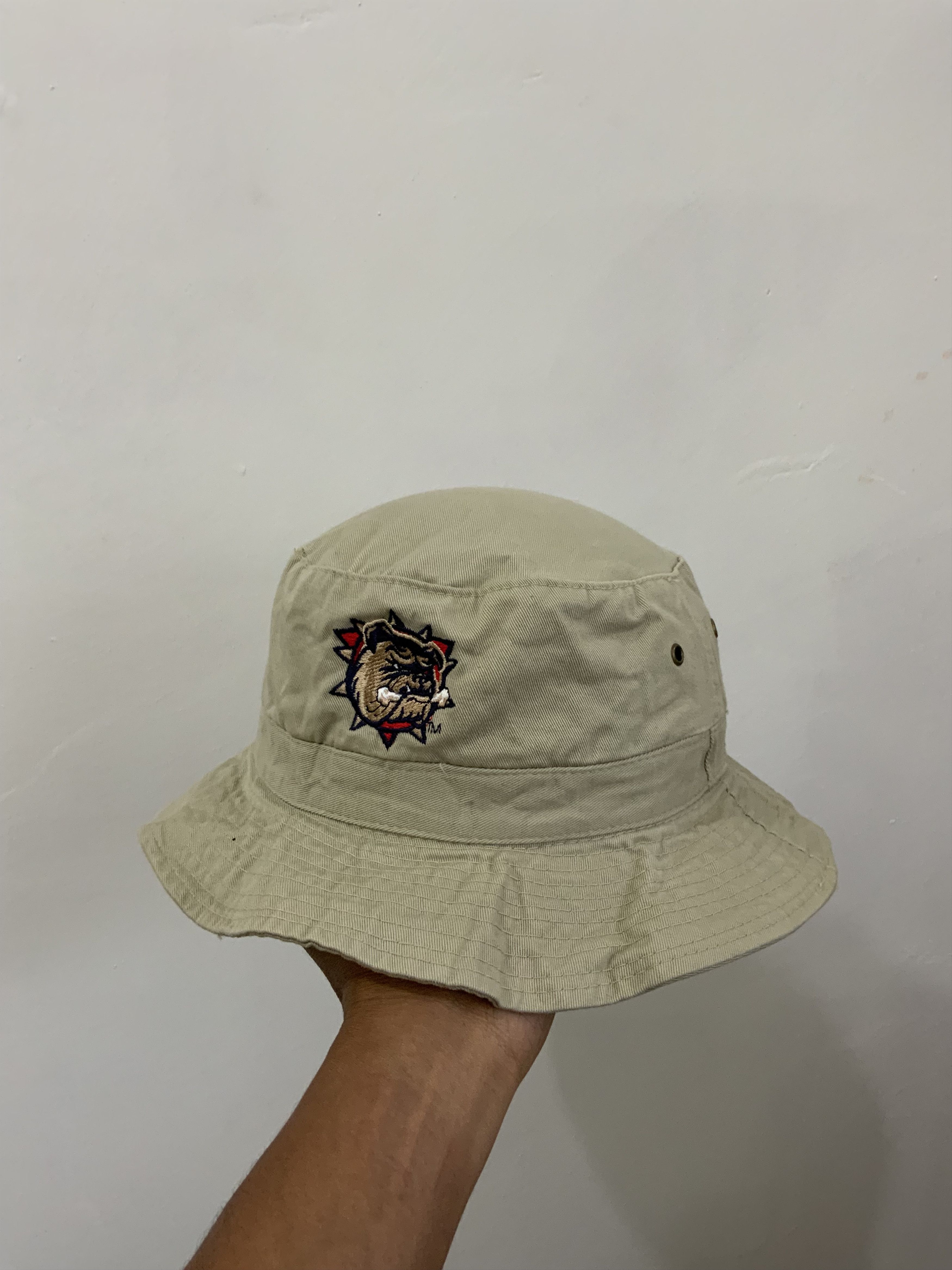 Japanese Brand Avant Garde Embroidery Bucket Hat Size ONE SIZE - 2 Thumbnail