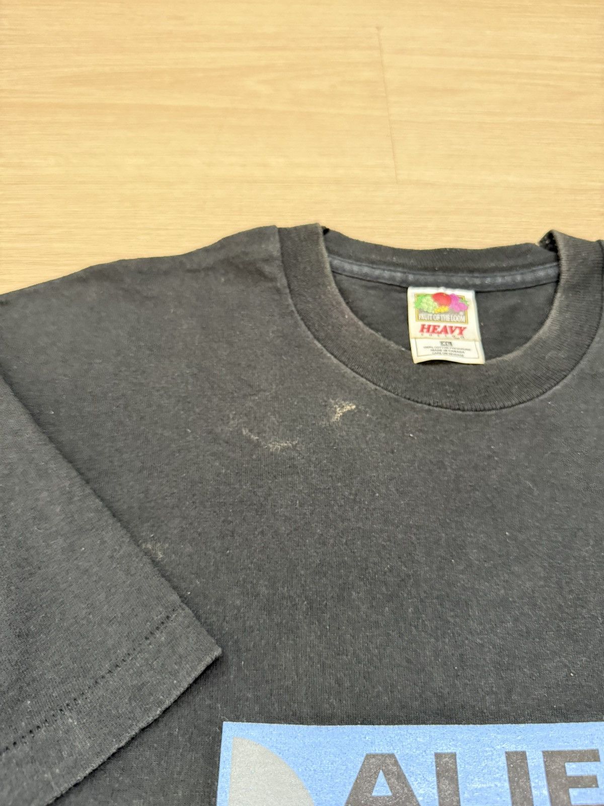 Vintage Vintage Alien is Beautiful t-shirt Size US XL / EU 56 / 4 - 5 Thumbnail