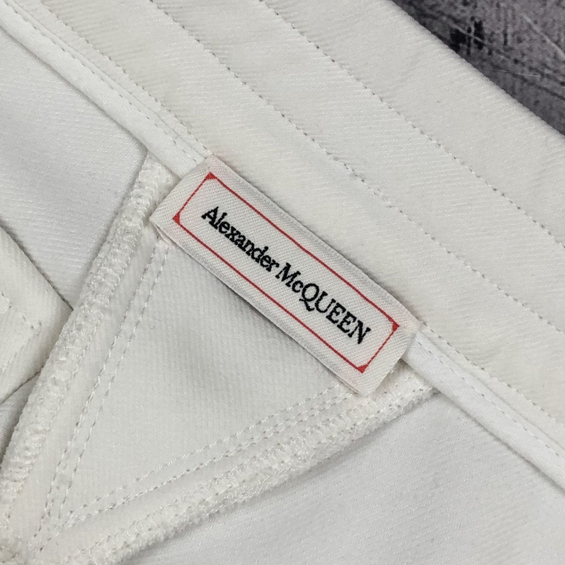 Alexander McQueen Alexander McQueen Fitted Jodhpur Trousers Jogger Pants Size US 32 / EU 48 - 5 Thumbnail