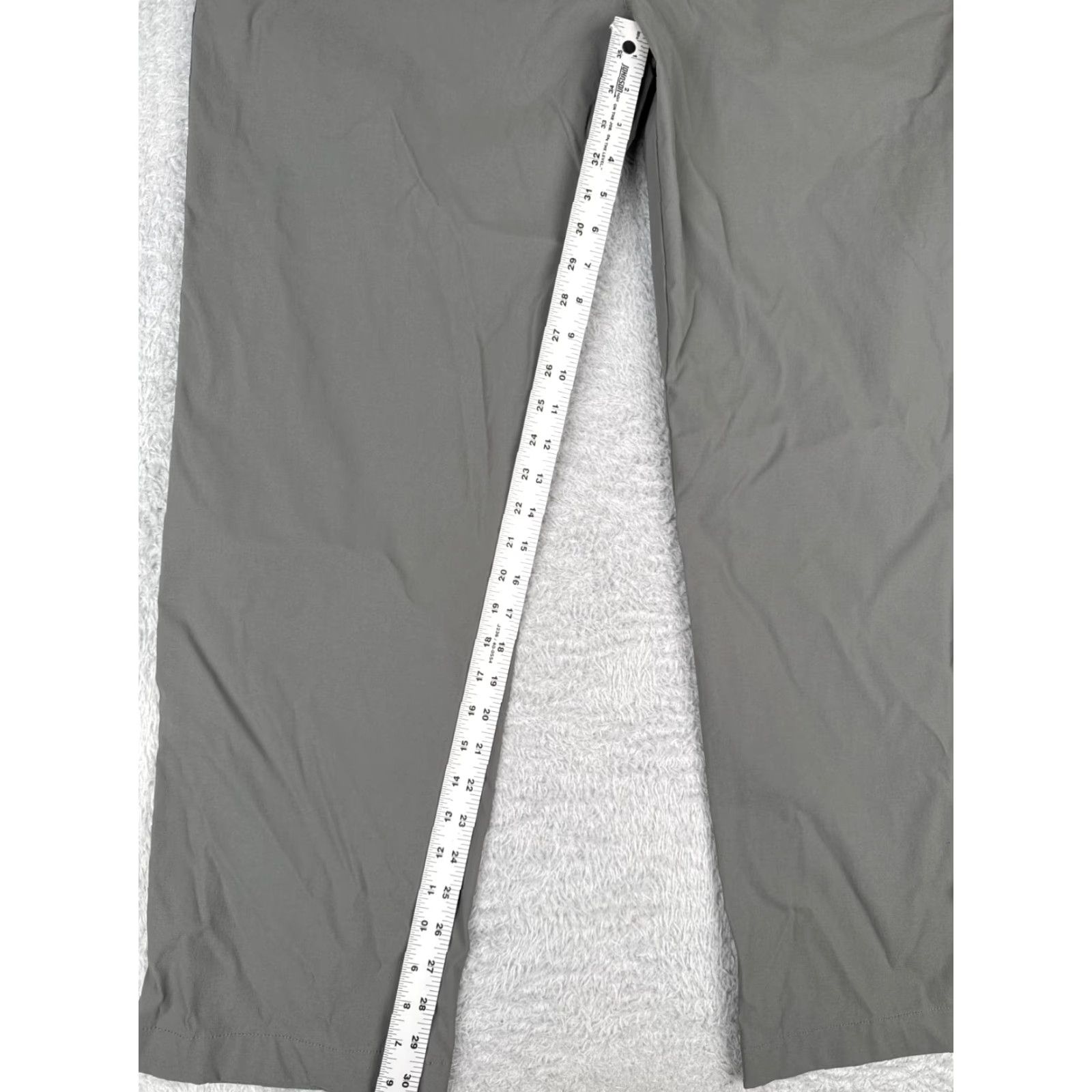 Vintage Cargo Pants Men 42 Gray Nylon Straight Leg Activewear Golf Hiking 42x32 Size US 42 / EU 58 - 7 Thumbnail