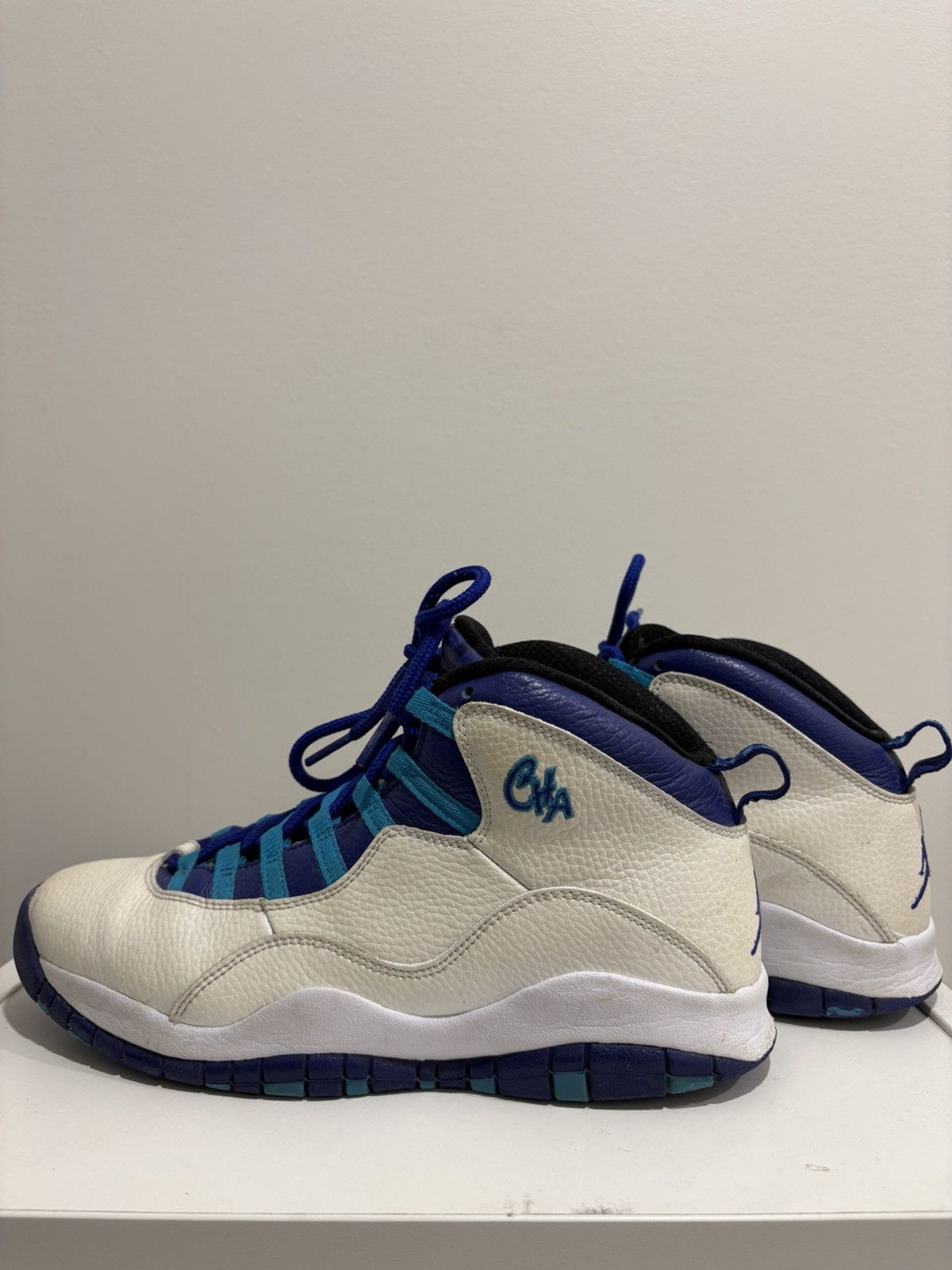 Jordan Brand Jordan 10 hornets 2016 size 8.5 Size US 8.5 / EU 41-42 - 2 Thumbnail