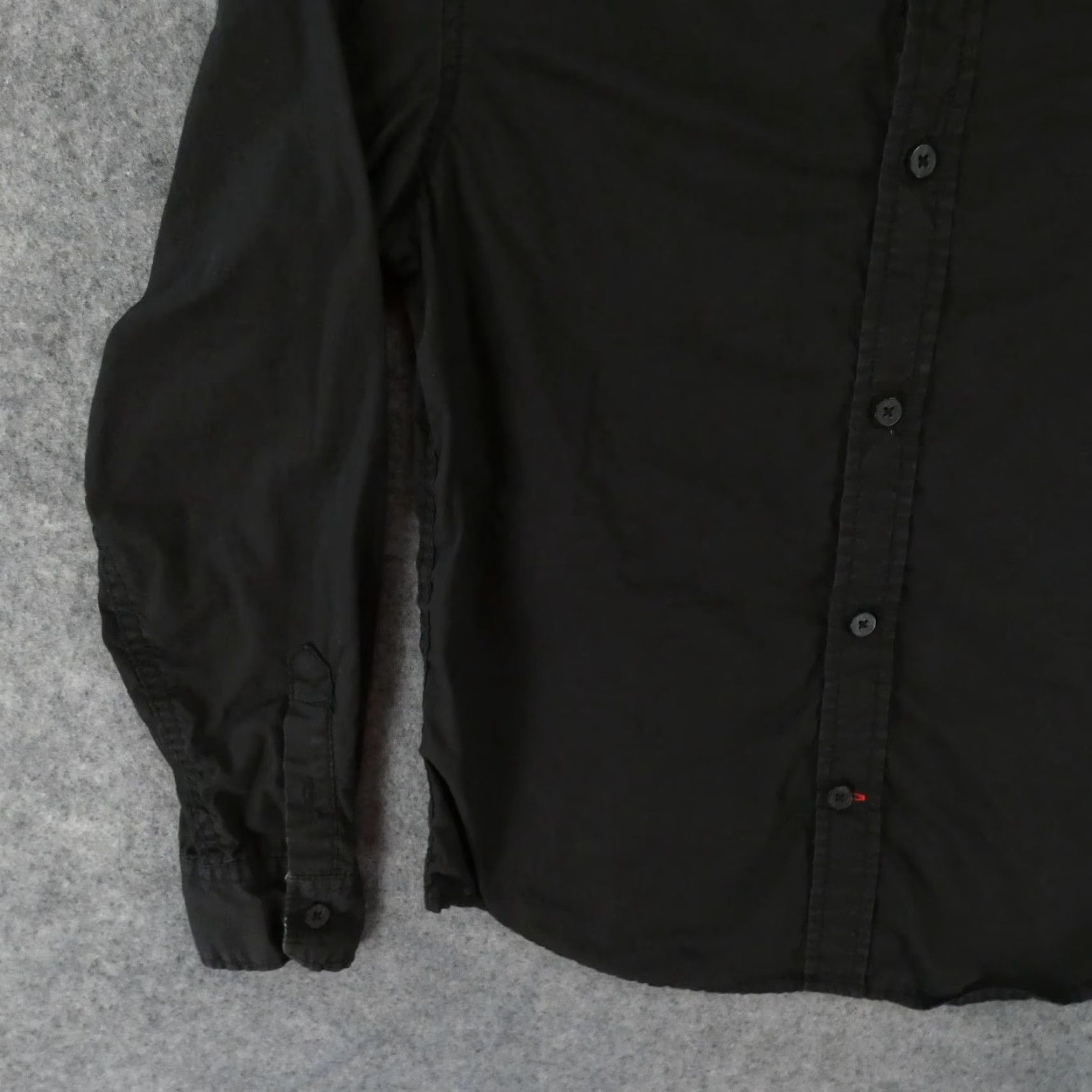 Guess GUESS Shirt Womens Medium Long Sleeve Button Up Black w Logo Size M / US 6-8 / IT 42-44 - 4 Thumbnail