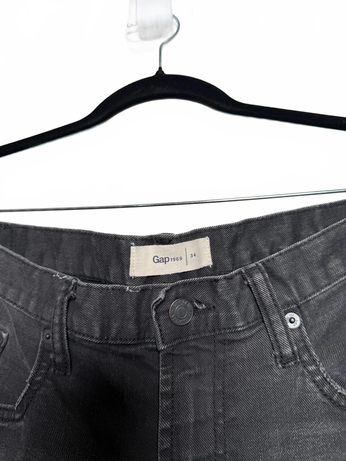 Gap Mens Black Denim Distressed Jean Shorts Size US 34 / EU 50 - 5 Thumbnail