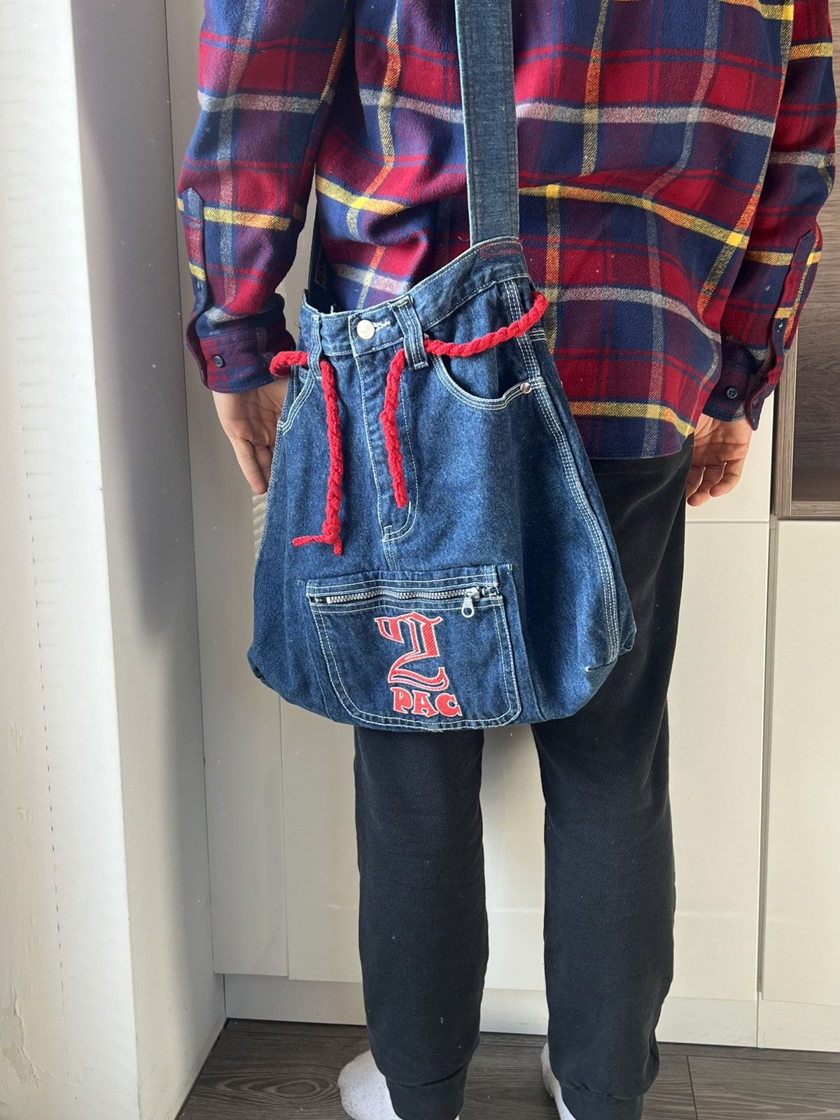 Affliction × Handmade ‼️Vintage Handmade Avant Garde 2Pac Denim Big Logo Sling Bag‼️ Size ONE SIZE - 15 Thumbnail
