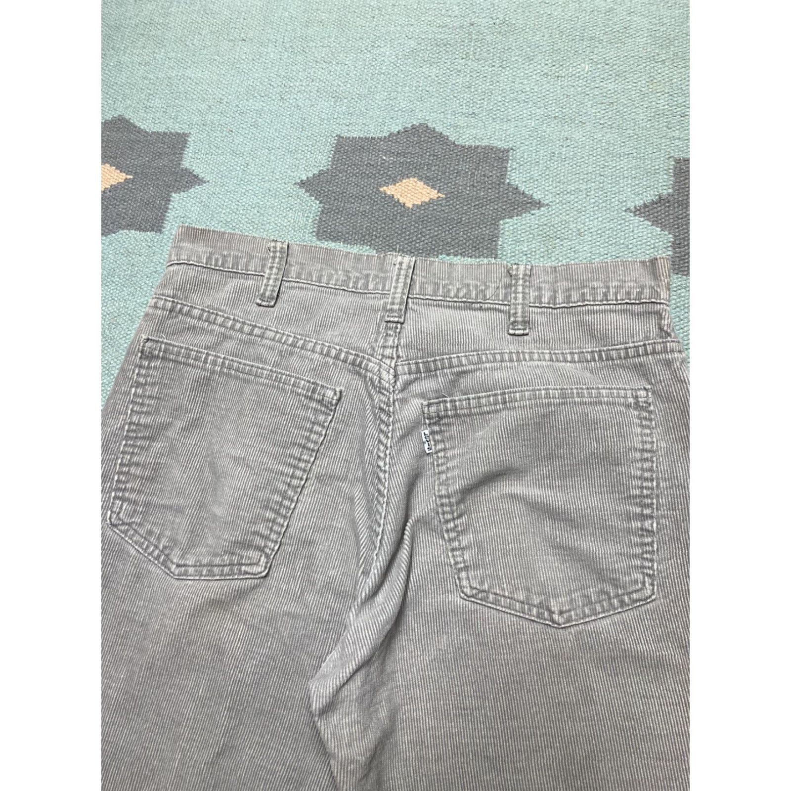 Levi's VINTAGE Levi’s 519 Corduroy Pants Straight 32x29 Gray Made in USA Mens Size US 32 / EU 48 - 5 Thumbnail