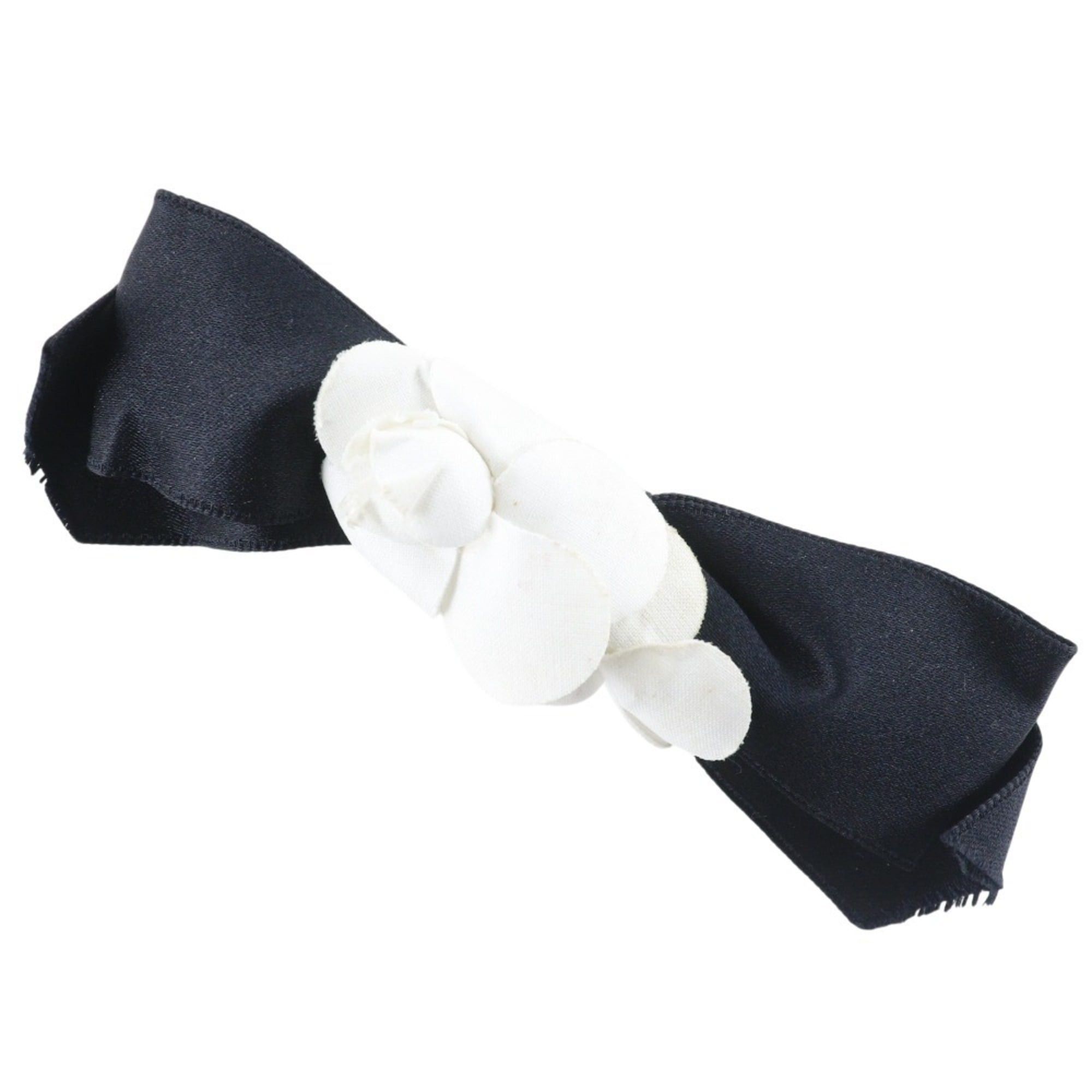 Chanel Chanel Camellia Ribbon Barrette, Satin, Black/White Ribbon, for Women Size ONE SIZE - 1 Thumbnail