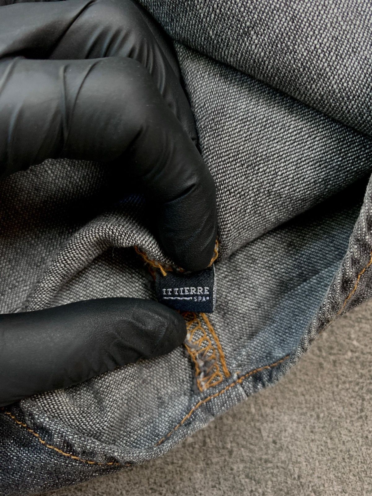 Dolce & Gabbana FREE TAX! Misplaced Pocket Denim Shirt - Medium Size US M / EU 48-50 / 2 - 10 Thumbnail