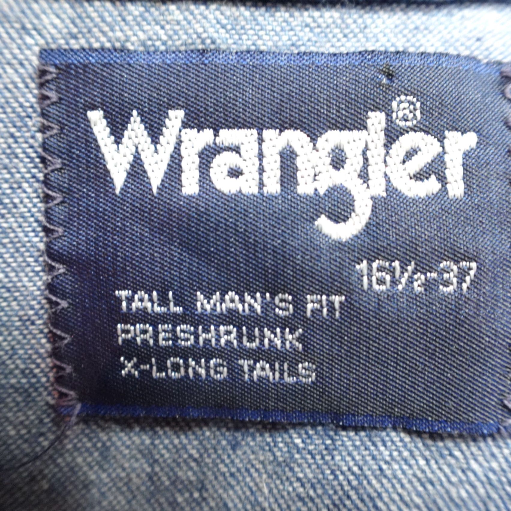 Wrangler VINTAGE Wrangler Shirt Large Blue Denim X-Long Tails Made in USA Size US L / EU 52-54 / 3 - 3 Thumbnail