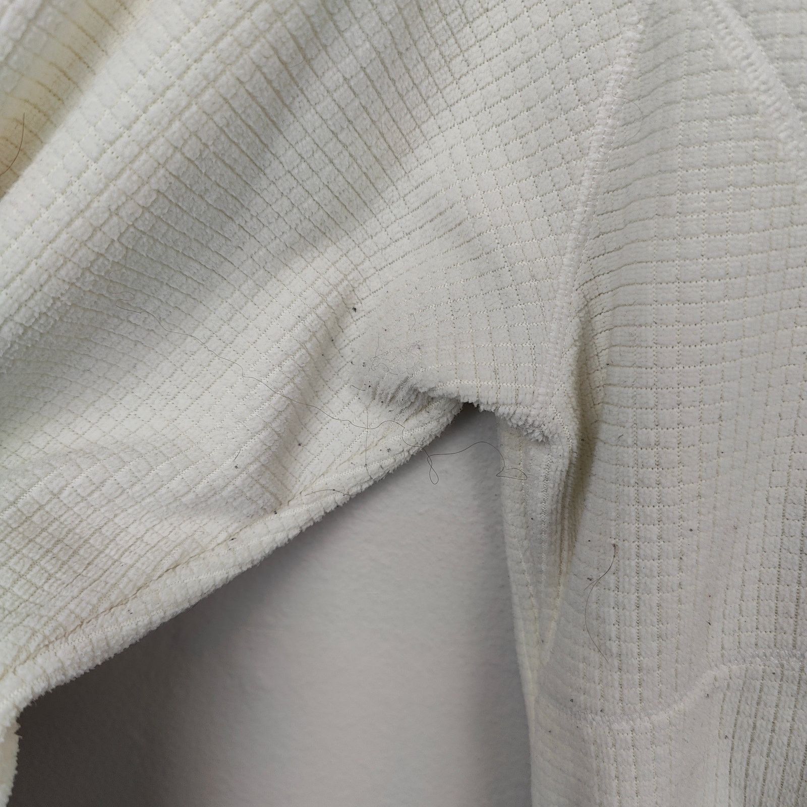 Nike Vintage Nike ACG Fleece Pullover Womens Large Off-White Size L / US 10 / IT 46 - 3 Thumbnail