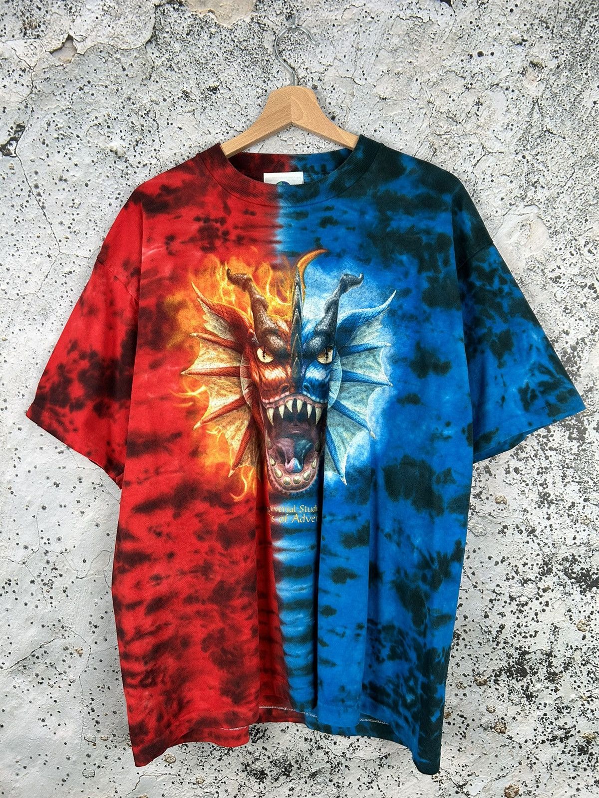 Universal Studios Vintage Universal Studios 1999 Made in USA Dragon Graphic Size US L / EU 52-54 / 3 - 1 Thumbnail