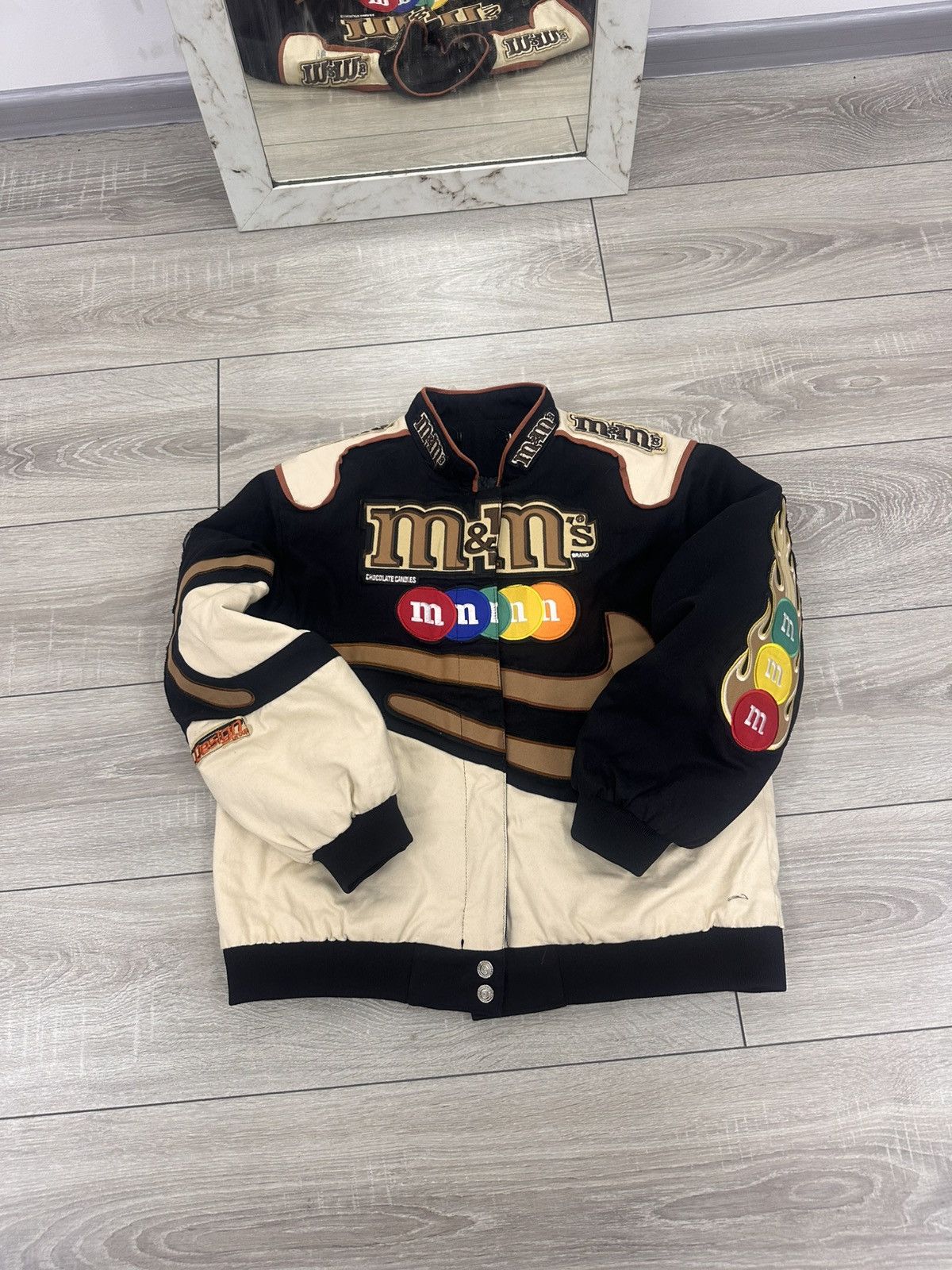 Vintage M&M’S Vintage Bomber Jacket Size US XS / EU 42 / 0 - 1 Thumbnail