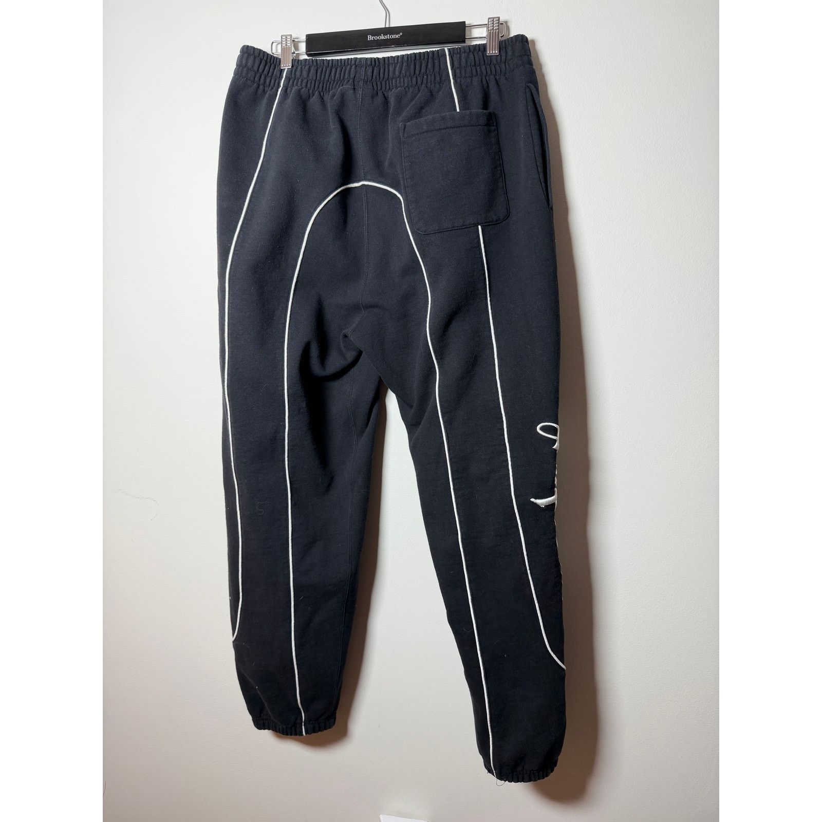 Supreme Supreme Curve Piping Sweatpant Size US 32 / EU 48 - 3 Thumbnail