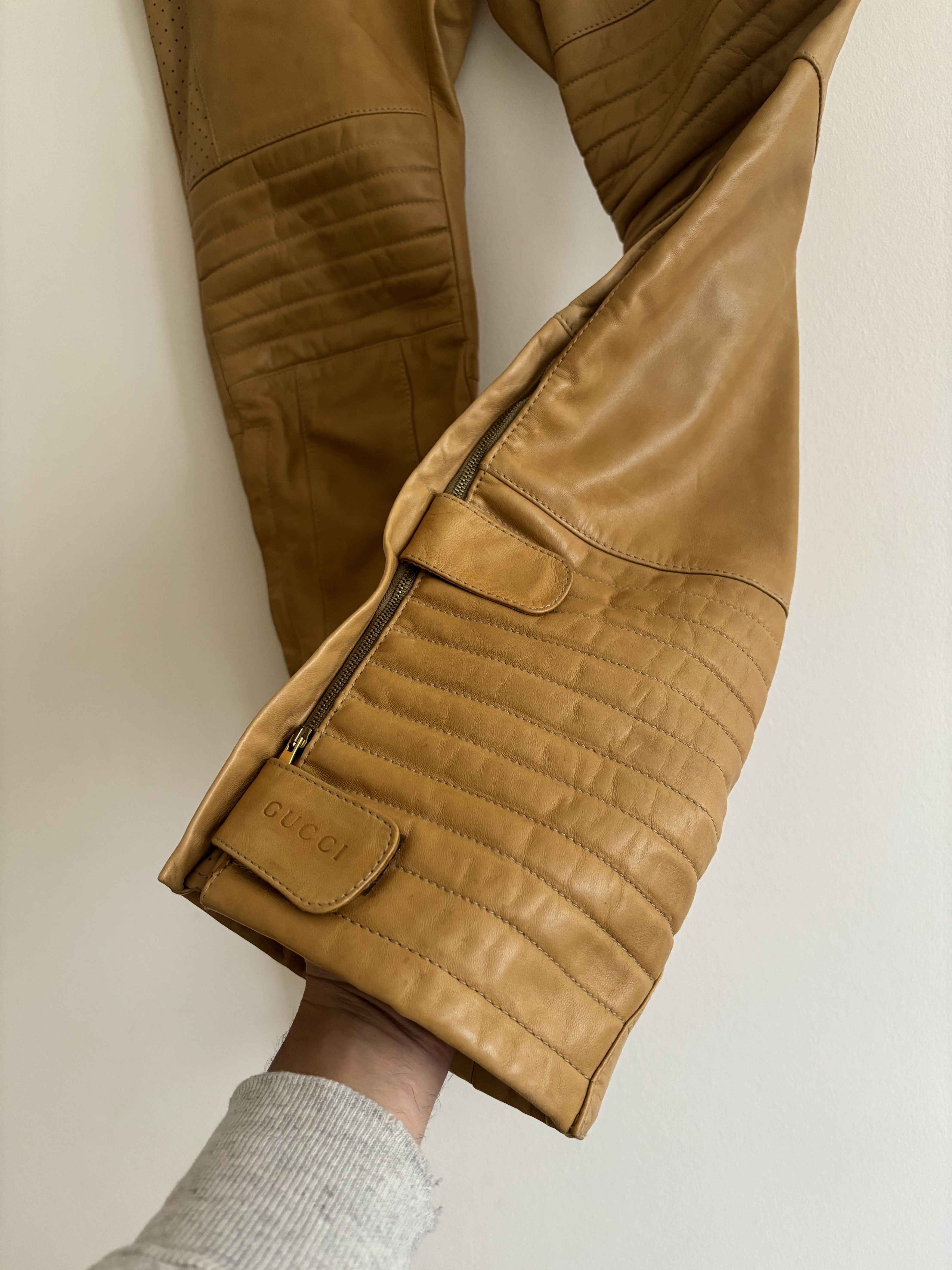 Gucci × Tom Ford Gucci by Tom Ford tan leather motorcycle pants, fw 2000 Size 30" / US 8 / IT 44 - 3 Thumbnail