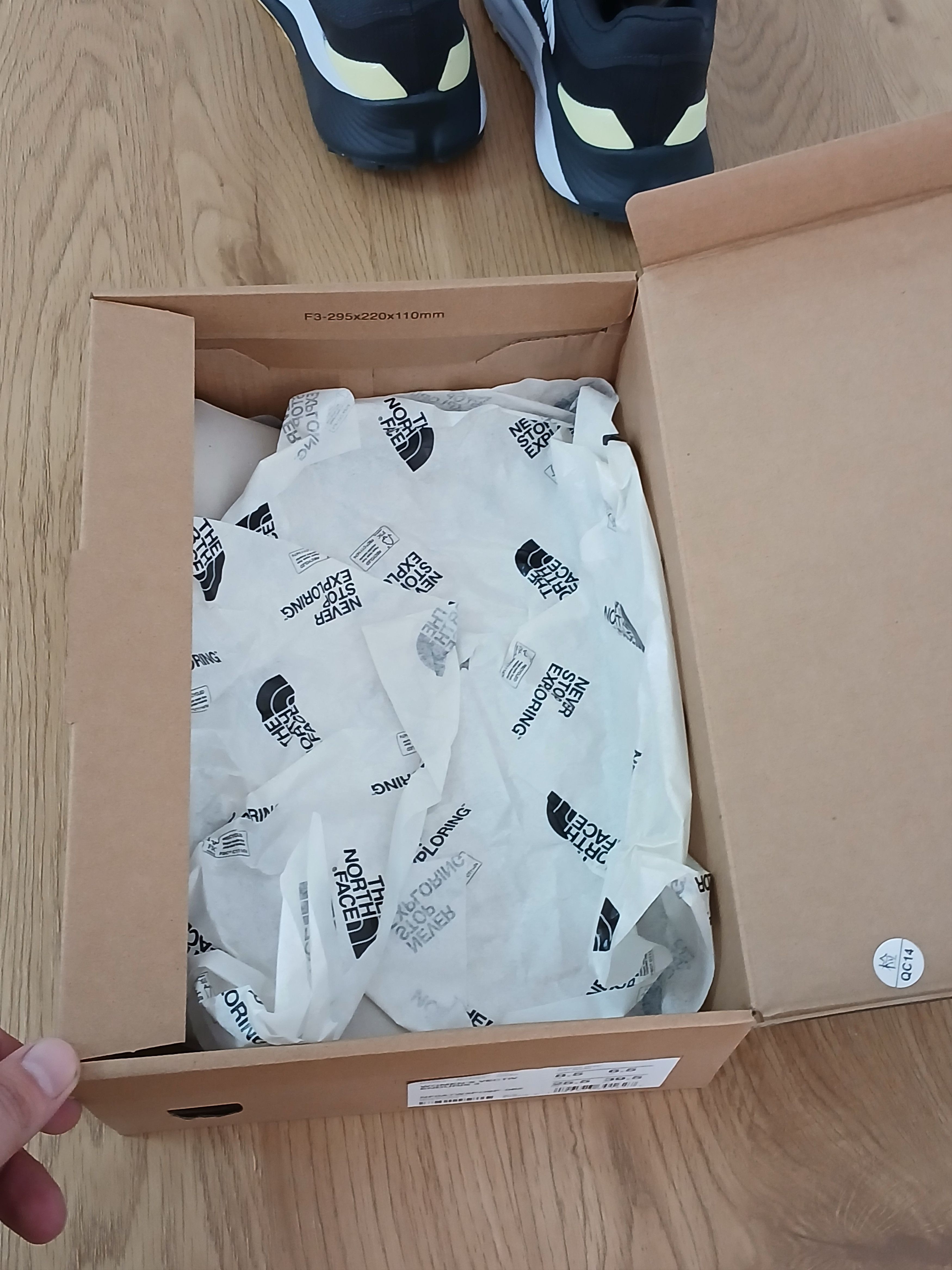 The North Face New The North Face Vectiv Enduris 3 Sneakers Size US 8.5 / IT 38.5 - 10 Thumbnail