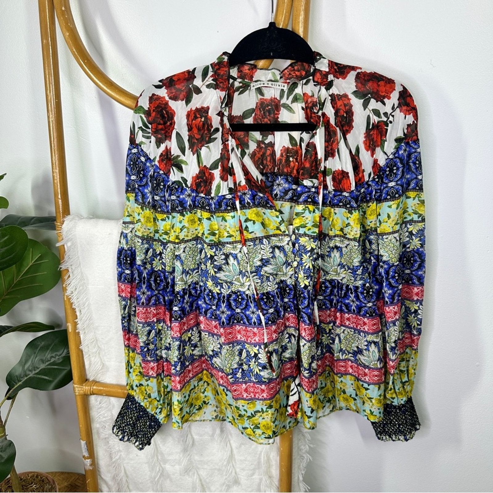 Alice + Olivia Alice + Olivia Marlyn Tie Neck Button Down Blouse sz XL Size XL / US 12-14 / IT 48-50 - 4 Thumbnail