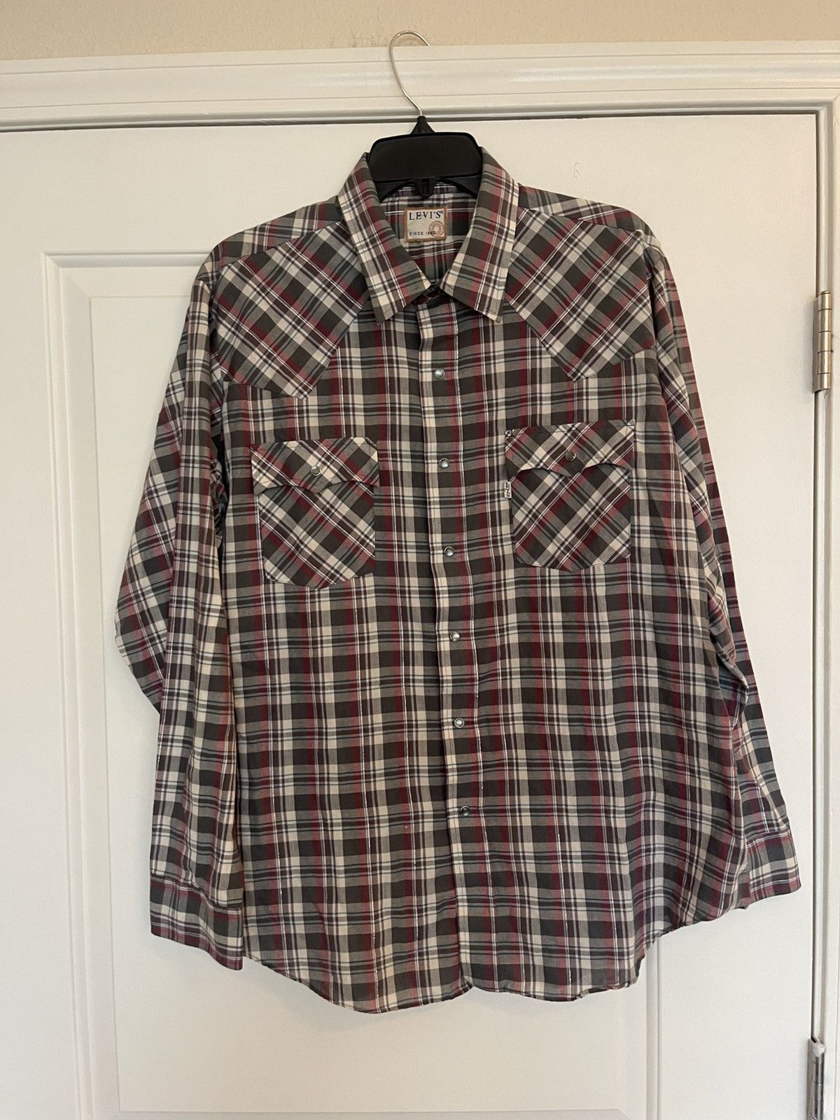 Levi's × Levi's Vintage Clothing × Vintage Rare VTG LEVI’S White Tab Plaid Pearl Snap Button Size US XL / EU 56 / 4 - 1 Thumbnail