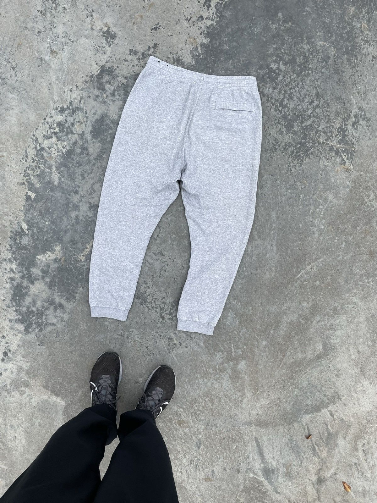Nike Vintage Nike Grey Y2k Fleece Pants Joggers Streetwear Sk8 Size US 33 - 8 Thumbnail