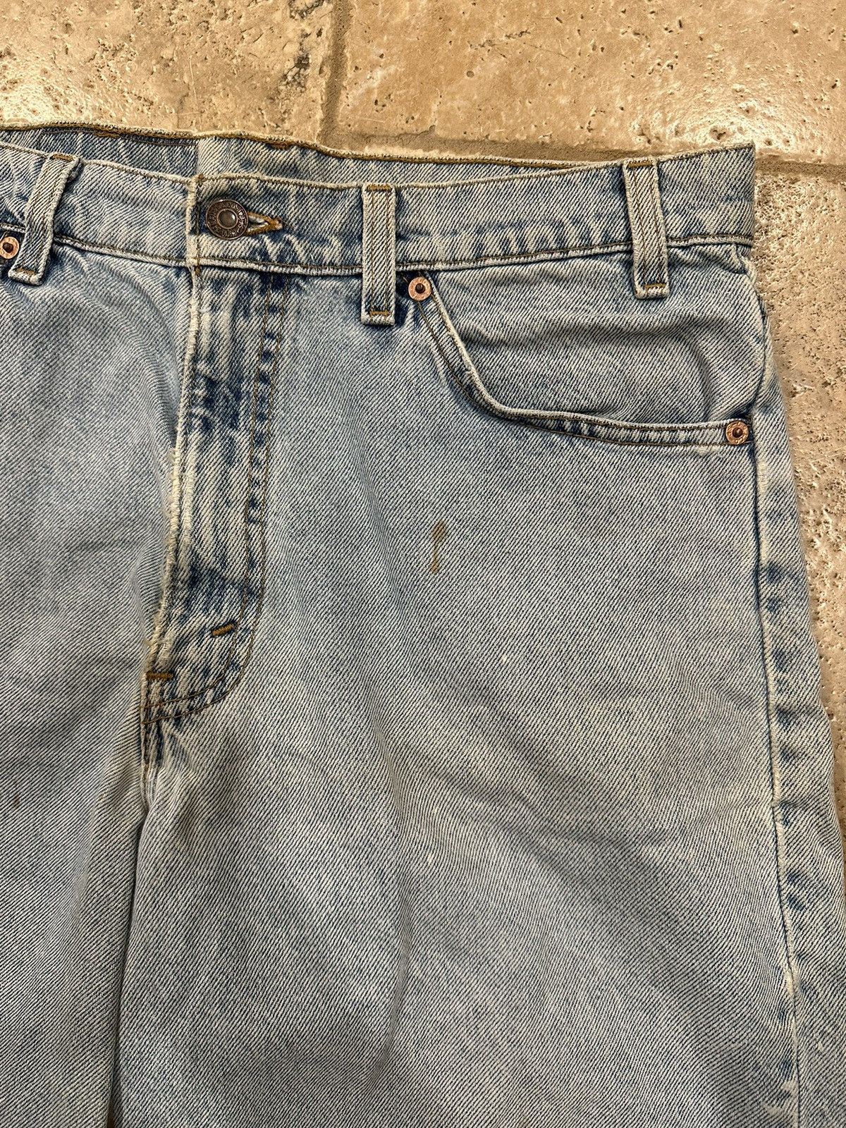 Levi's Levi’s Vintage 550 Denim Light Wash Paint Shorts Orange Tab Size US 32 / EU 48 - 3 Thumbnail
