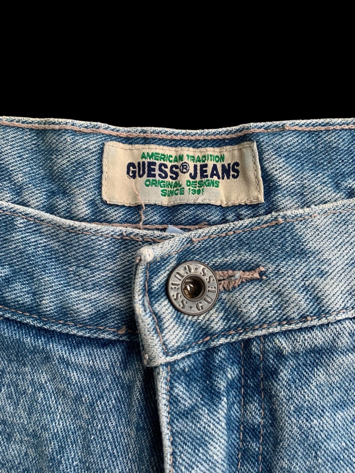 Guess × Japanese Brand × Vintage American Guess Light Blue Baggy Distressed Jeans Size US 34 / EU 50 - 3 Thumbnail