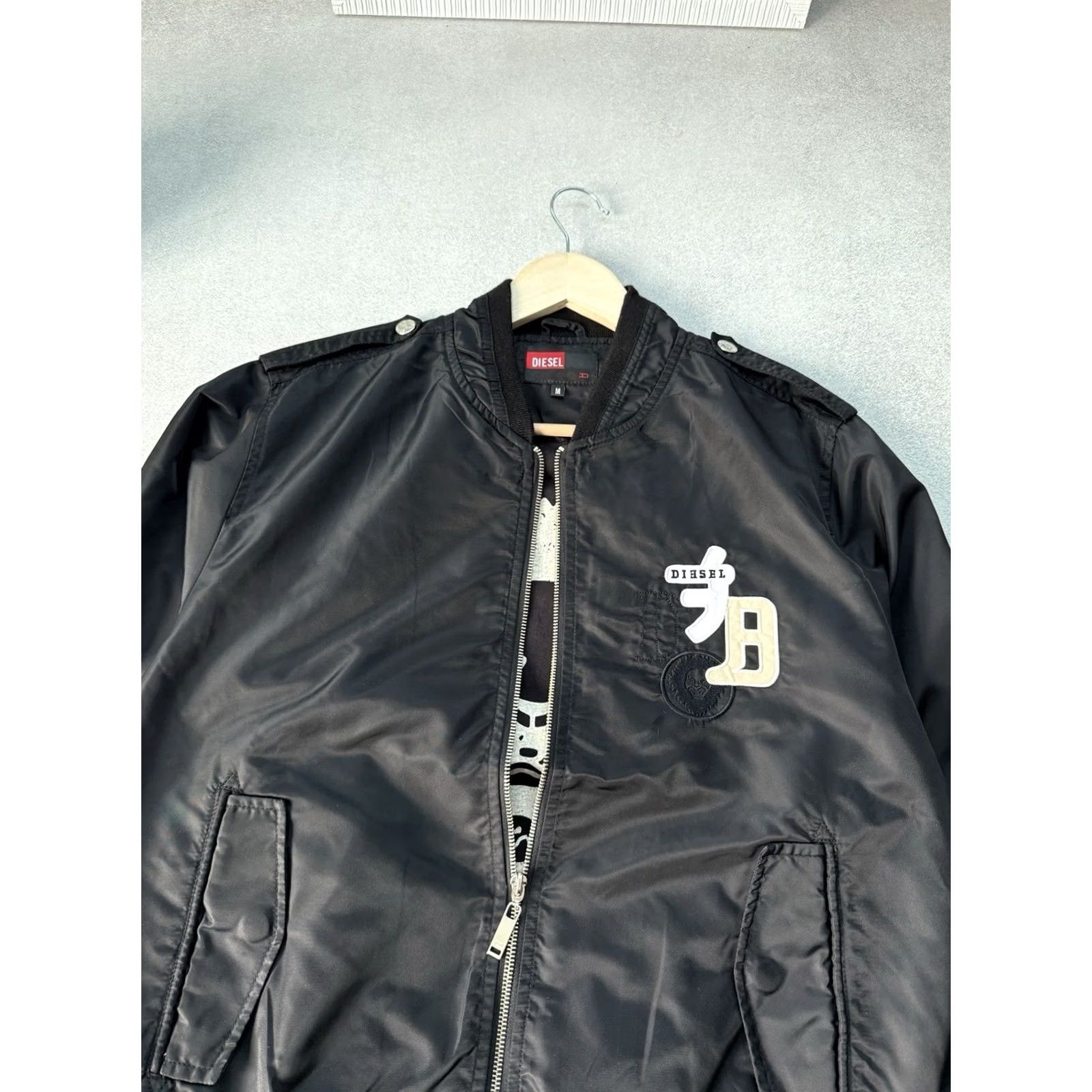 Diesel Vintage Diesel Bomber Jacket Nylon Logo Y2K Military Style Mens Size M Black 90s Diesel Bomber Jacket Size US M / EU 48-50 / 2 - 5 Thumbnail