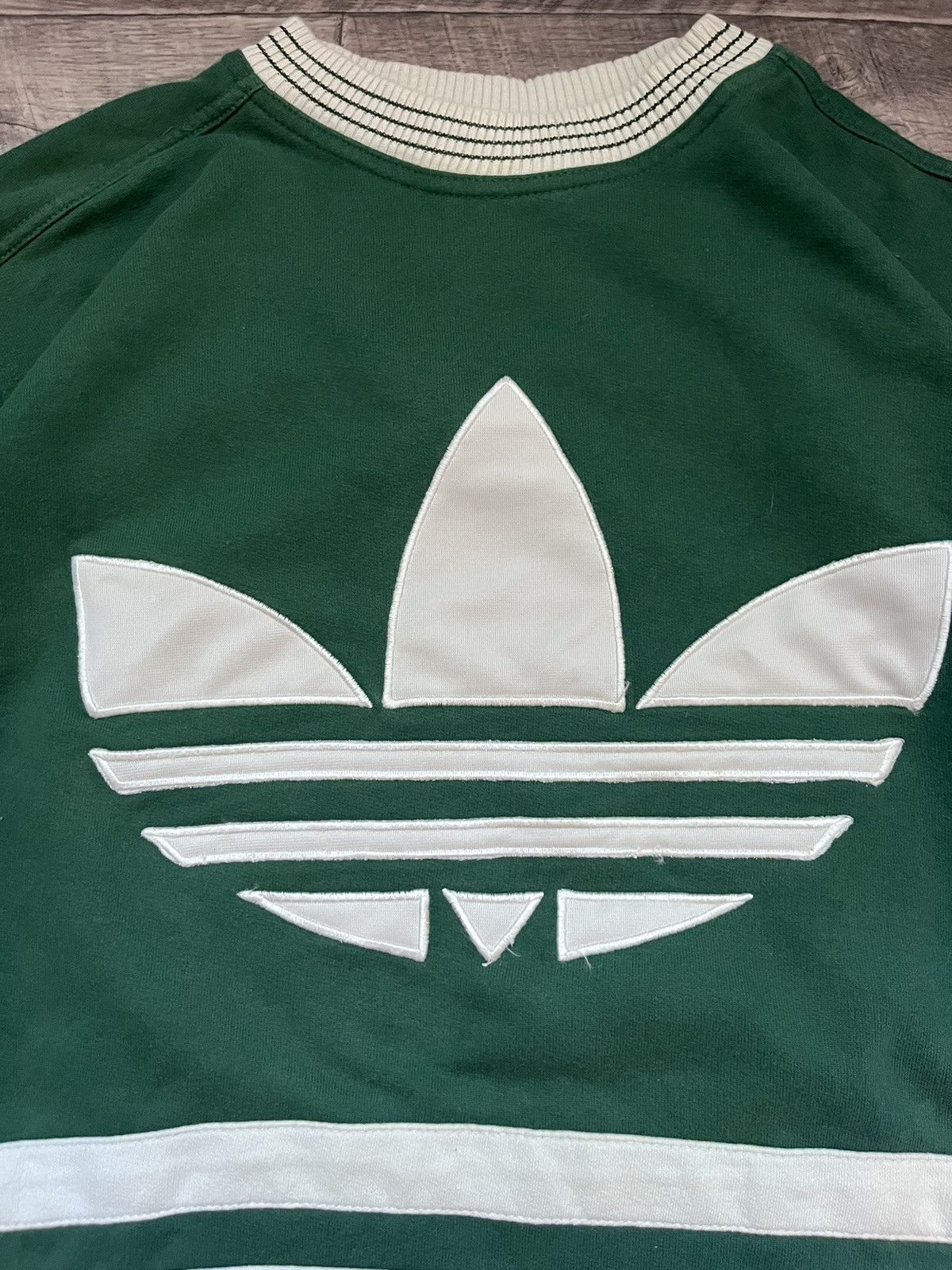 Adidas Vintage Adidas Trefoil Sweatshirt Big Logo Crewneck Size US M / EU 48-50 / 2 - 7 Thumbnail