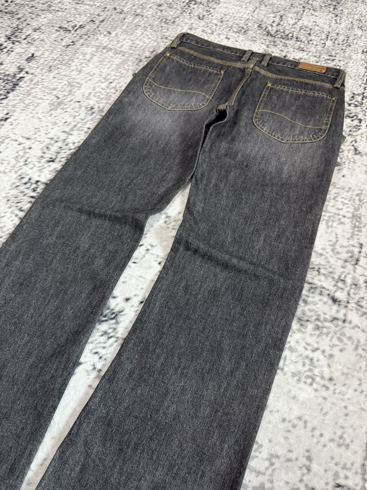 Le Grande Bleu (L.G.B.) First Step Japan 50s Reissue Work Wear Flare Jeans Size US 29 - 9 Thumbnail