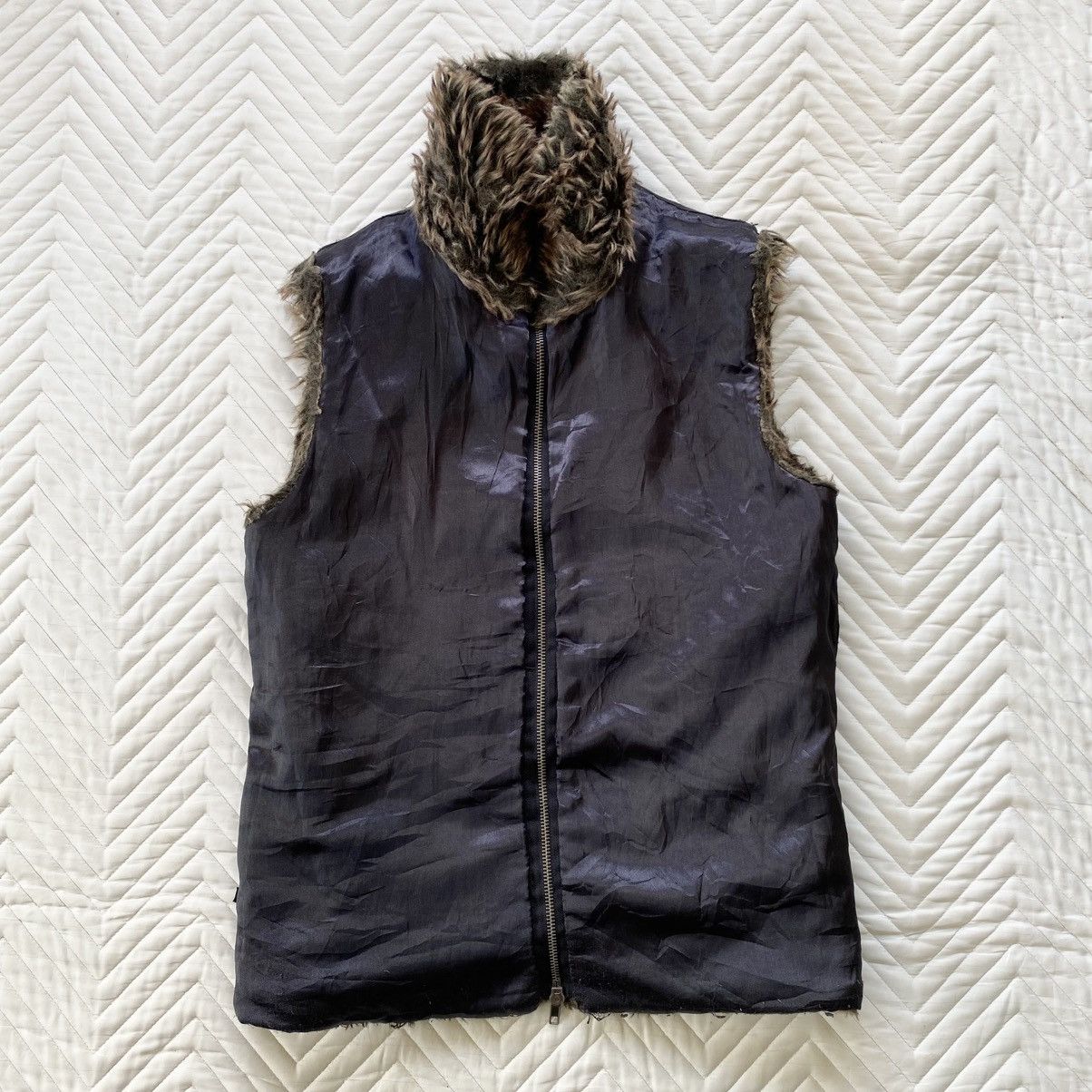 Other “Faux Fur Zip Vest – Real Fur Look, Korean Made” Size US S / EU 44-46 / 1 - 3 Thumbnail