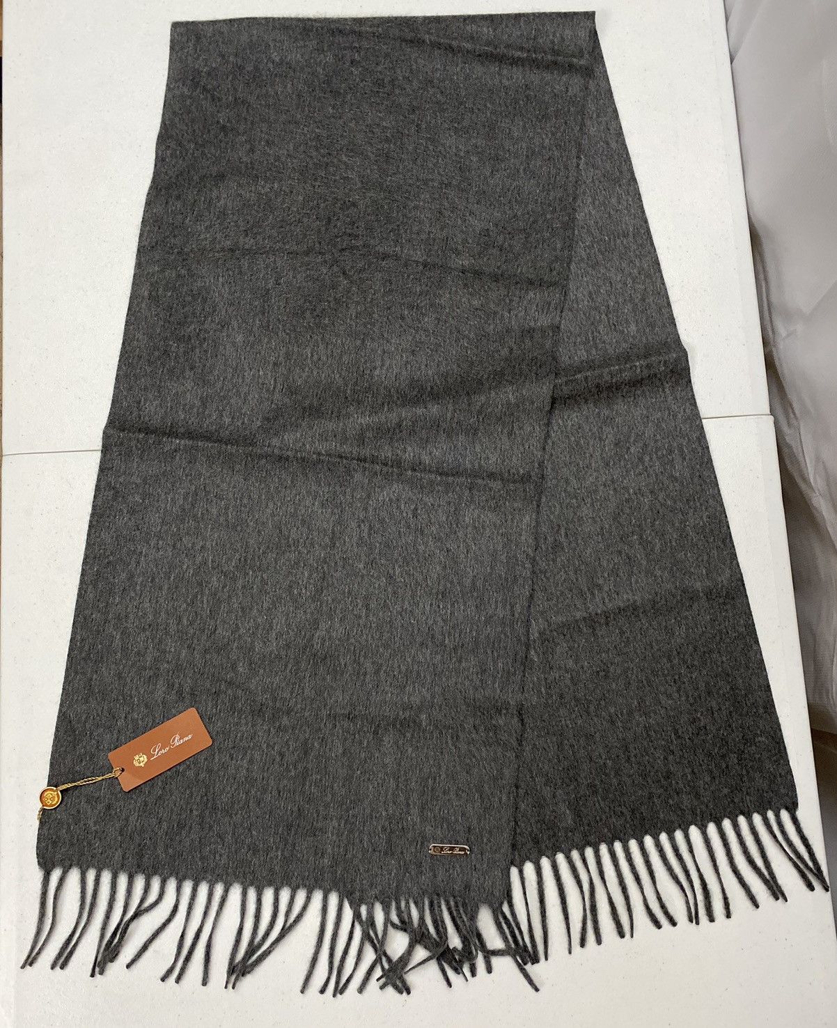 Loro Piana Loro Piana Charcoal Grey Cashmere Unita Scarf Unisex NWT Size ONE SIZE - 1 Thumbnail