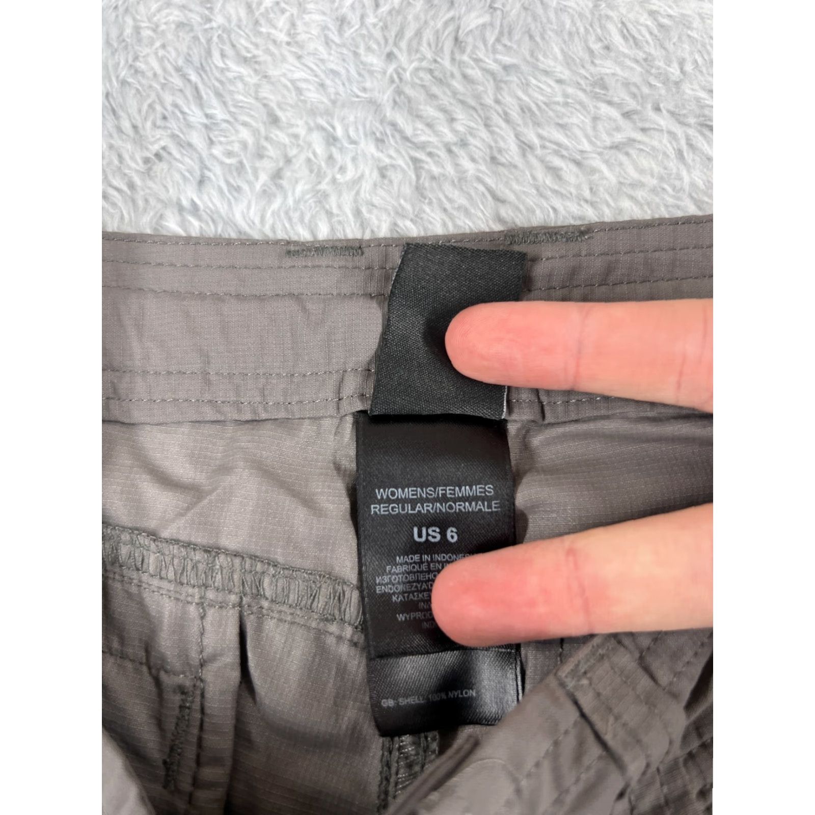 The North Face The North Face Pants Womens Capri 6 Gray 100% Nylon Bush Pockets Hiking Camping Womens Size 28" / US 6 / IT 42 - 7 Thumbnail