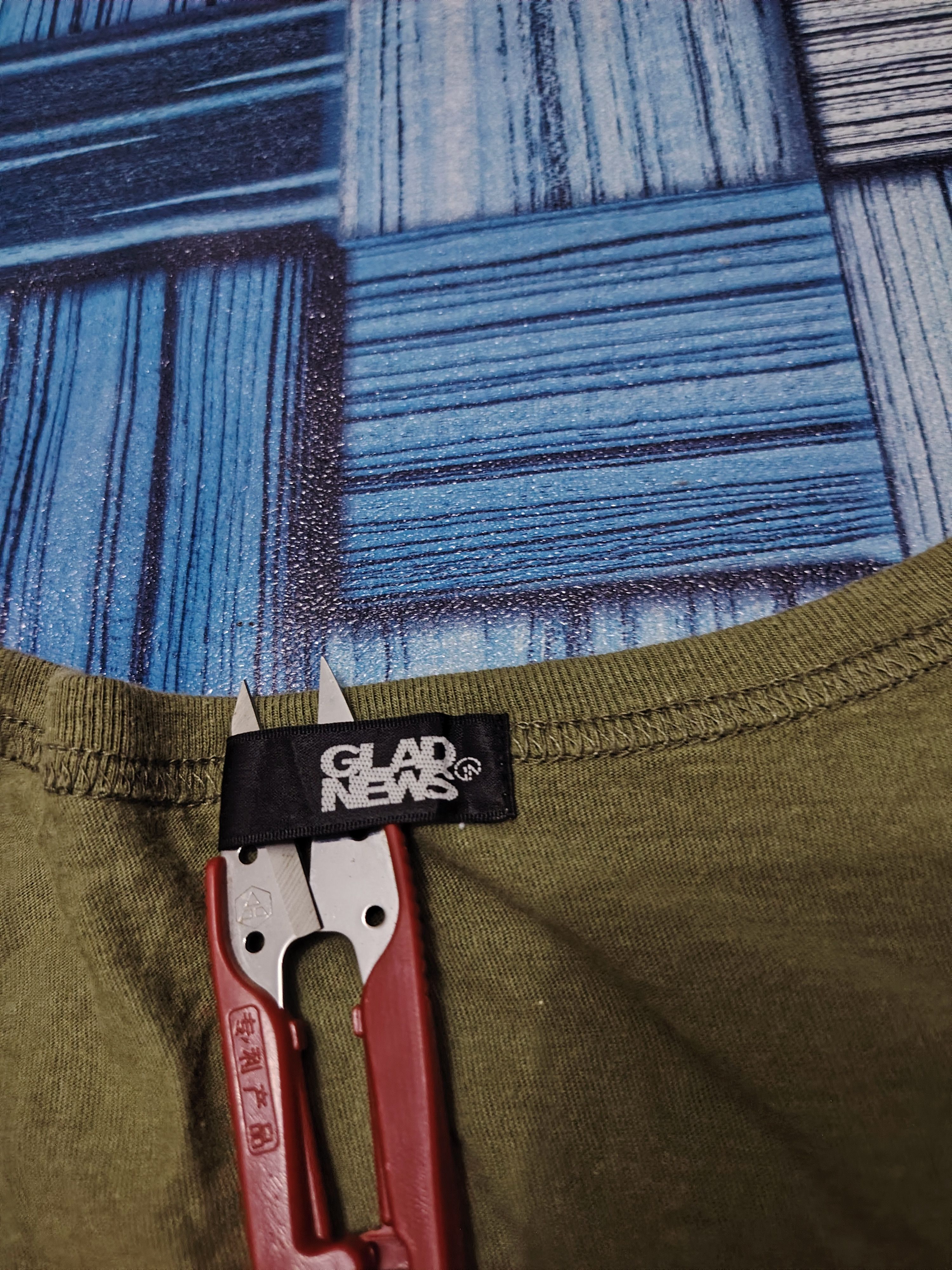 Le Grande Bleu (L.G.B.) Glade News Japan Inspired LGB long Sleeve T shirt Size XS / US 0-2 / IT 36-38 - 6 Thumbnail